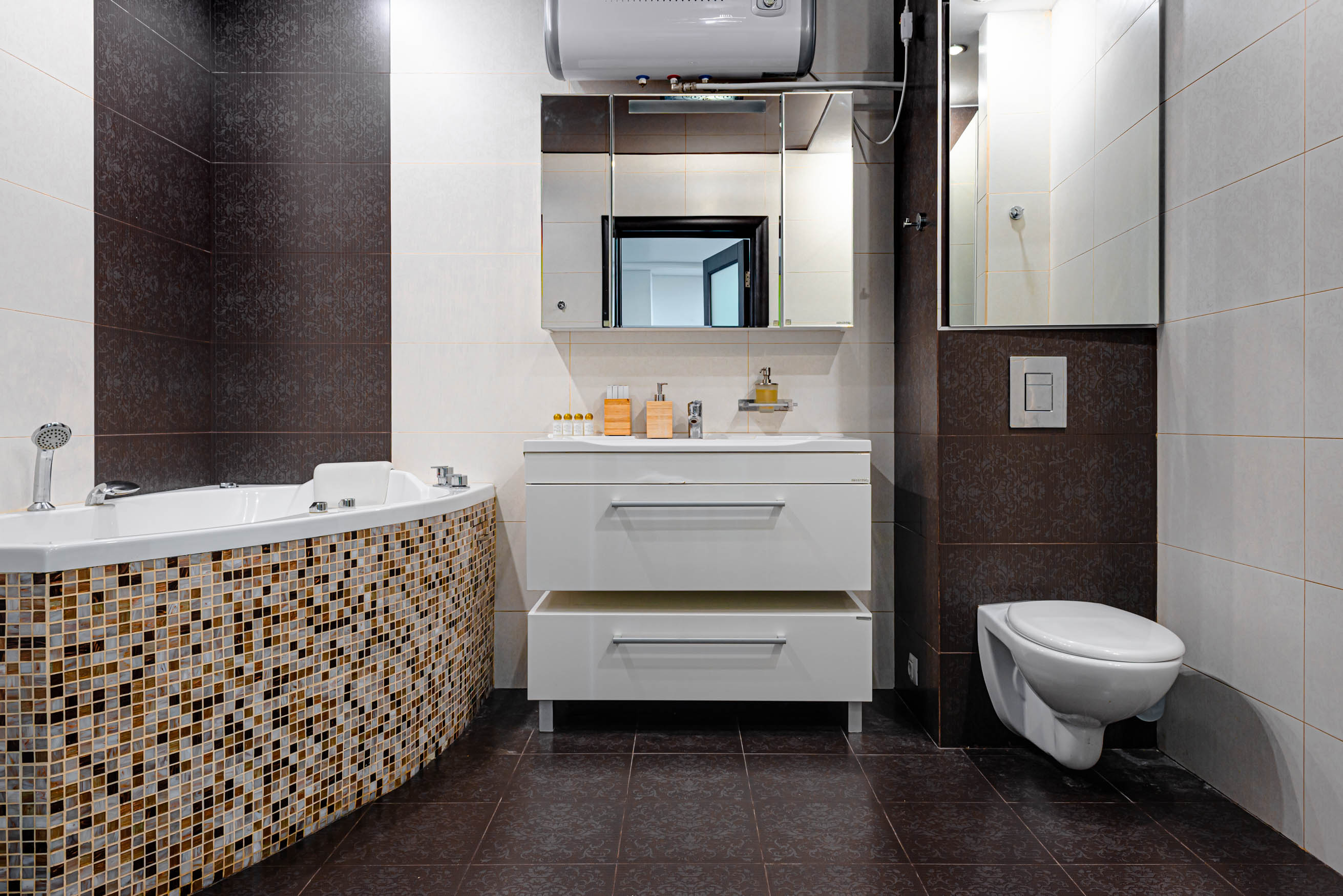 Люкс с гидромассажной ванной