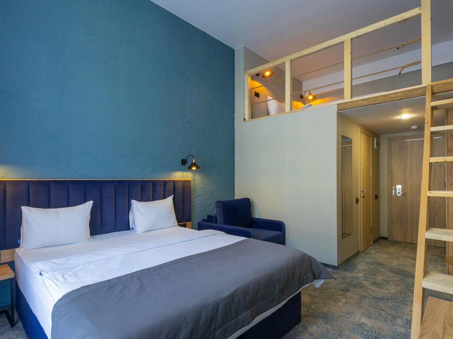 Family duplex 4-местный двухуровневый