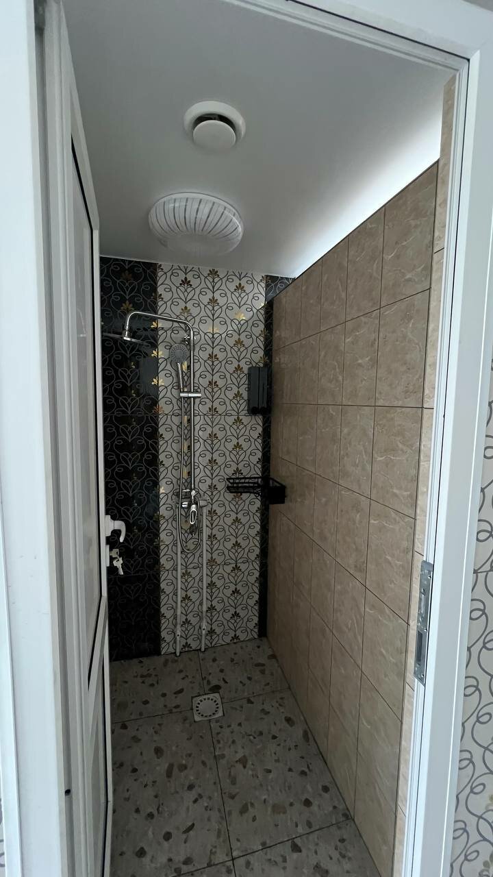 Пятиместный общий номер, хостельного типа