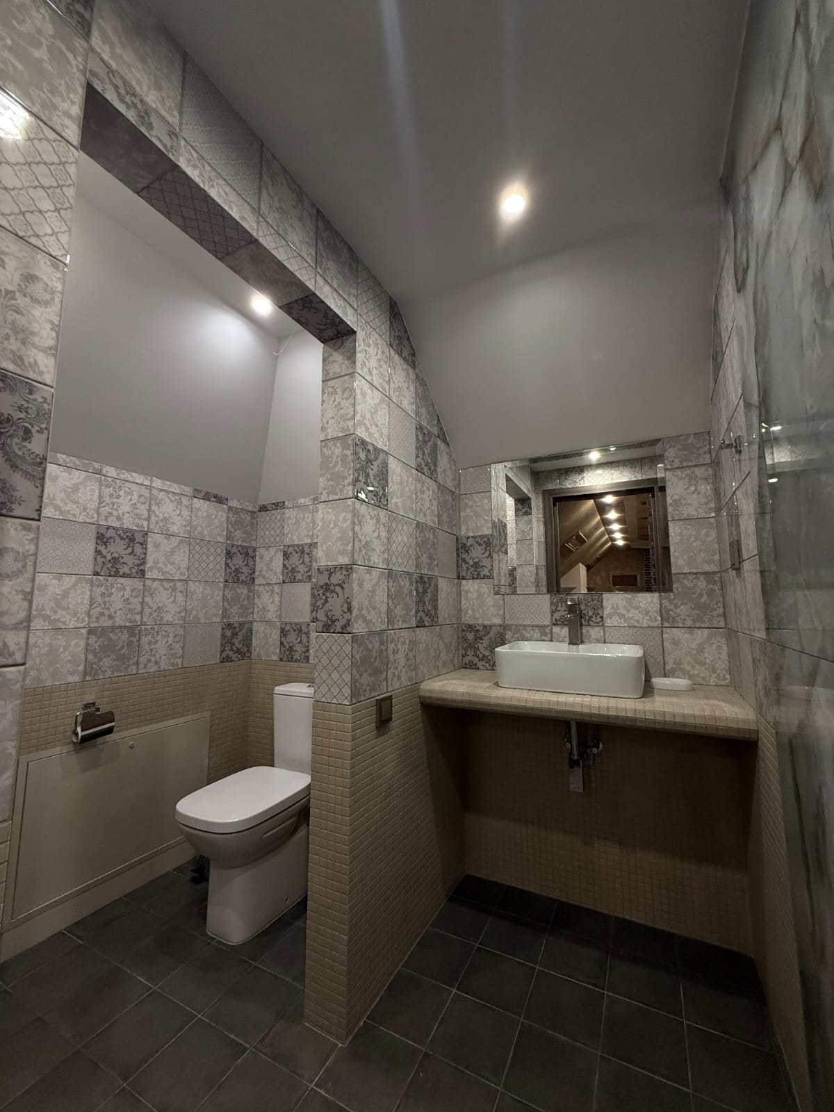 Семейные апартаменты Люкс на верхнем этаже с балконом