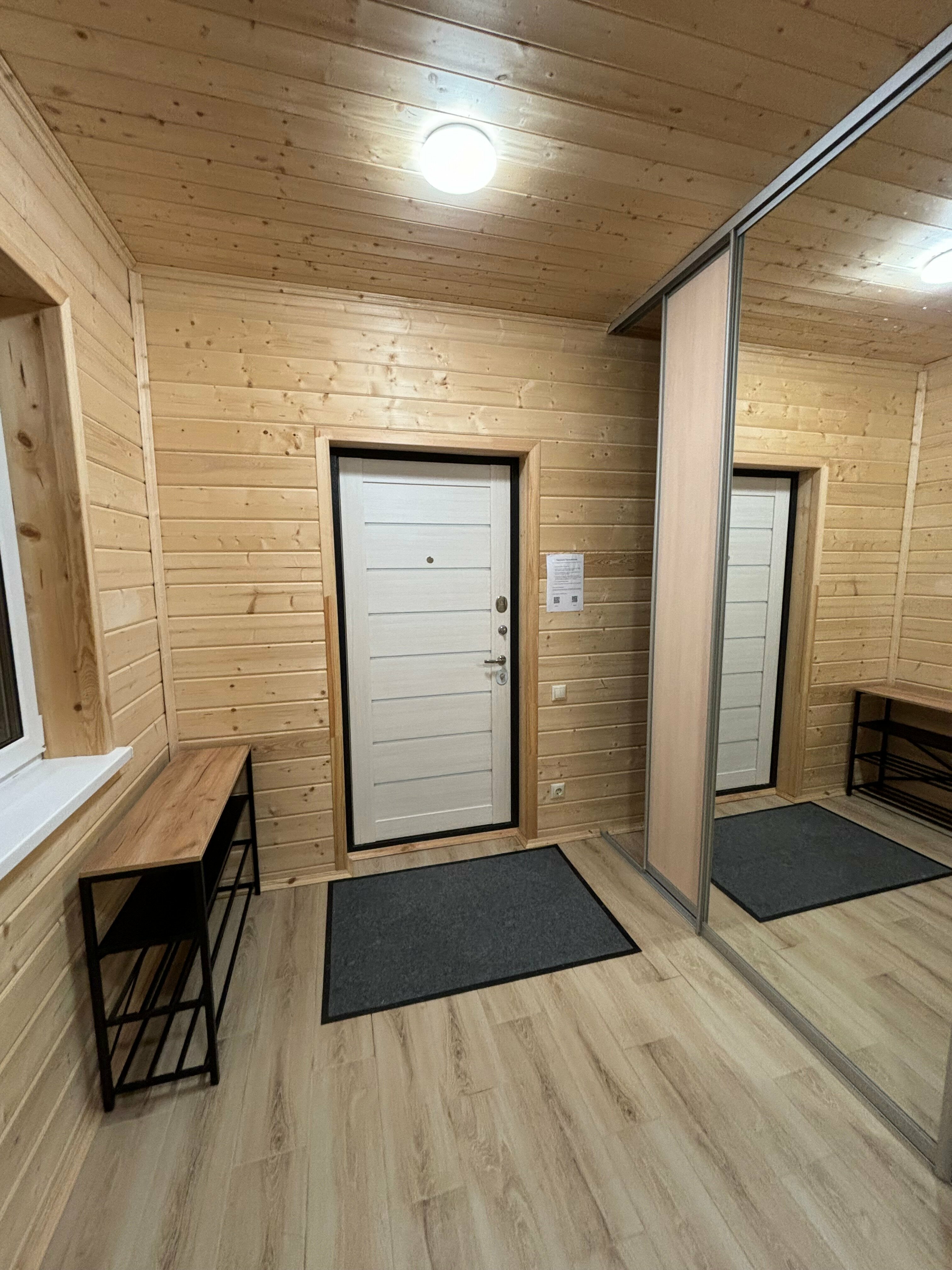 Дом с видом на озеро