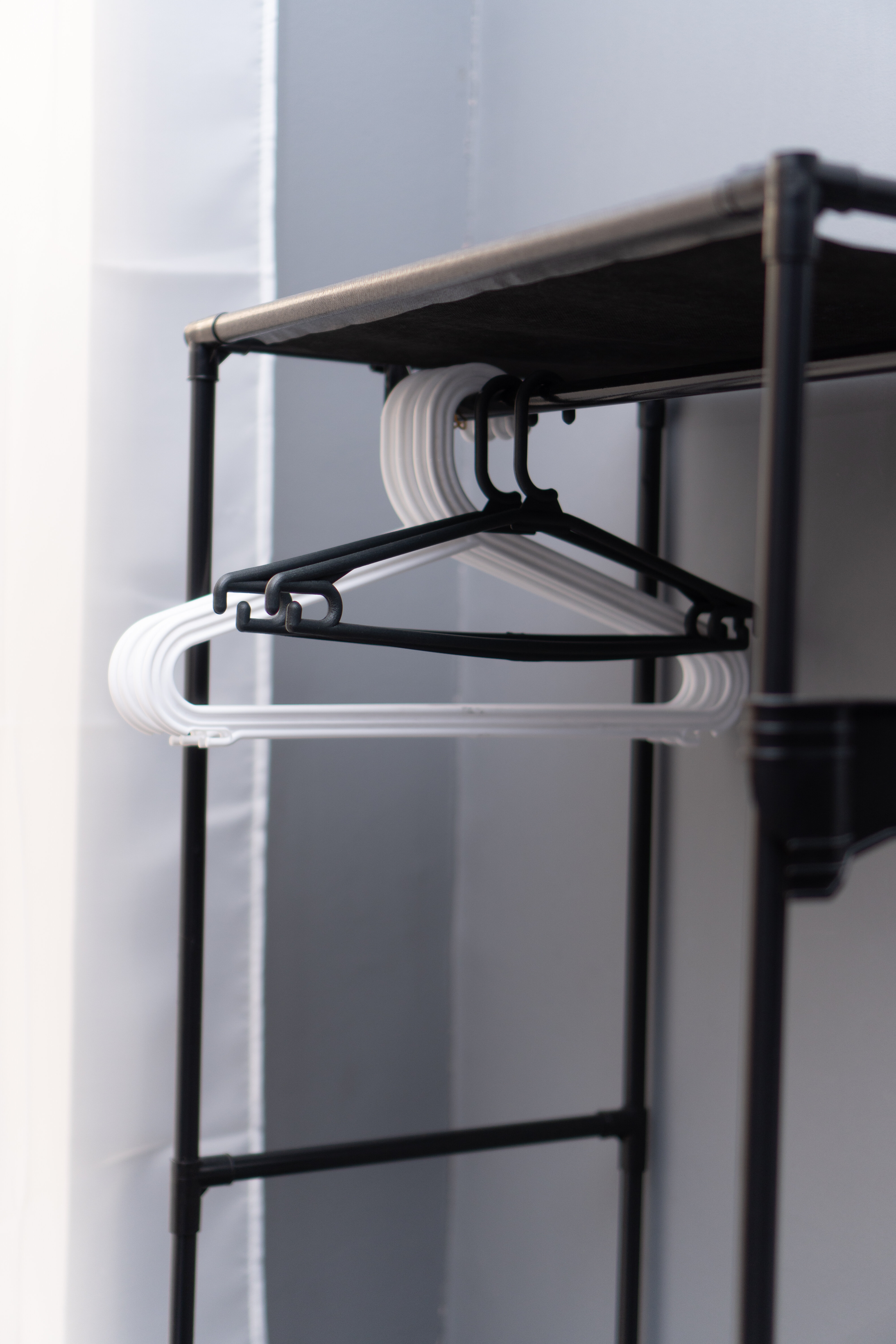 Двухместный номер с 2 отдельными кроватями и общей ванной комнатой