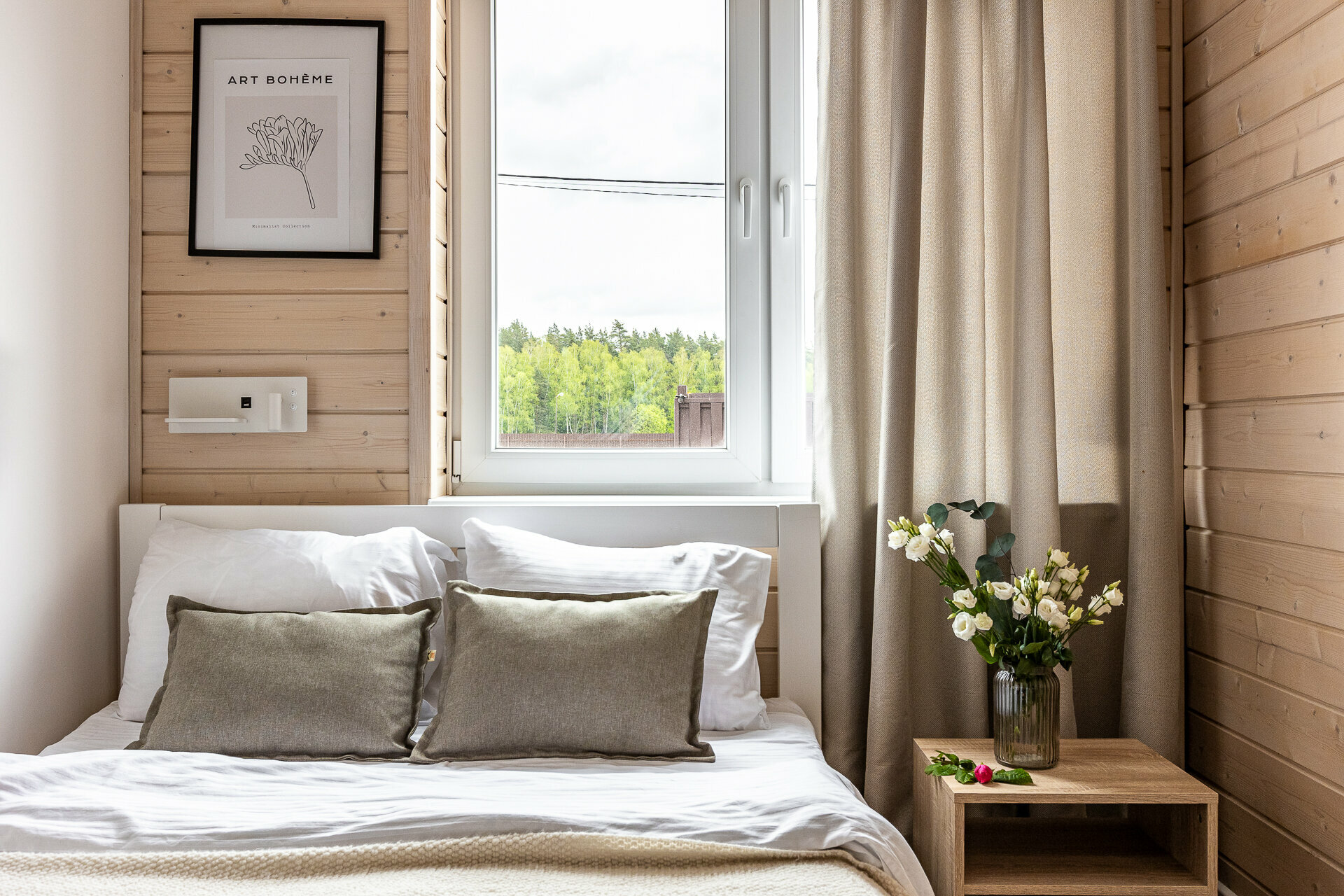 Просторный дом с панорамными окнами для всей семьи