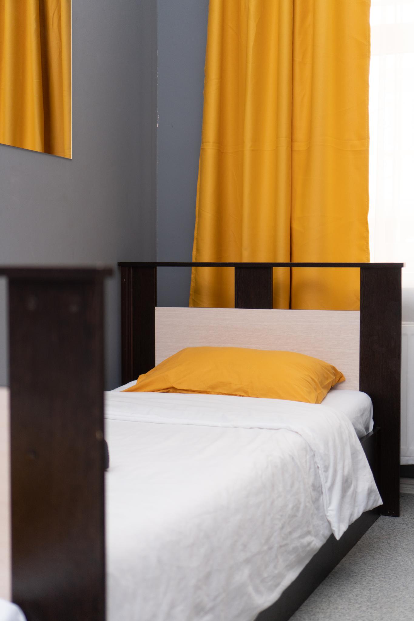 2-местный номер эконом с 2 односпальными кроватями