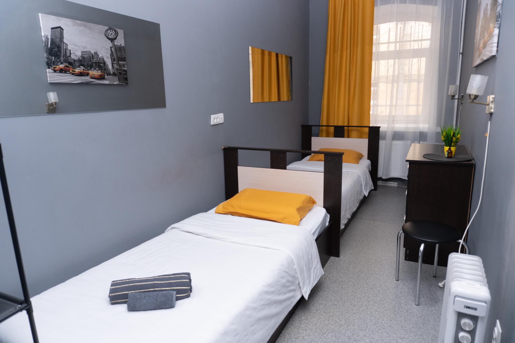 2-местный номер эконом с 2 односпальными кроватями