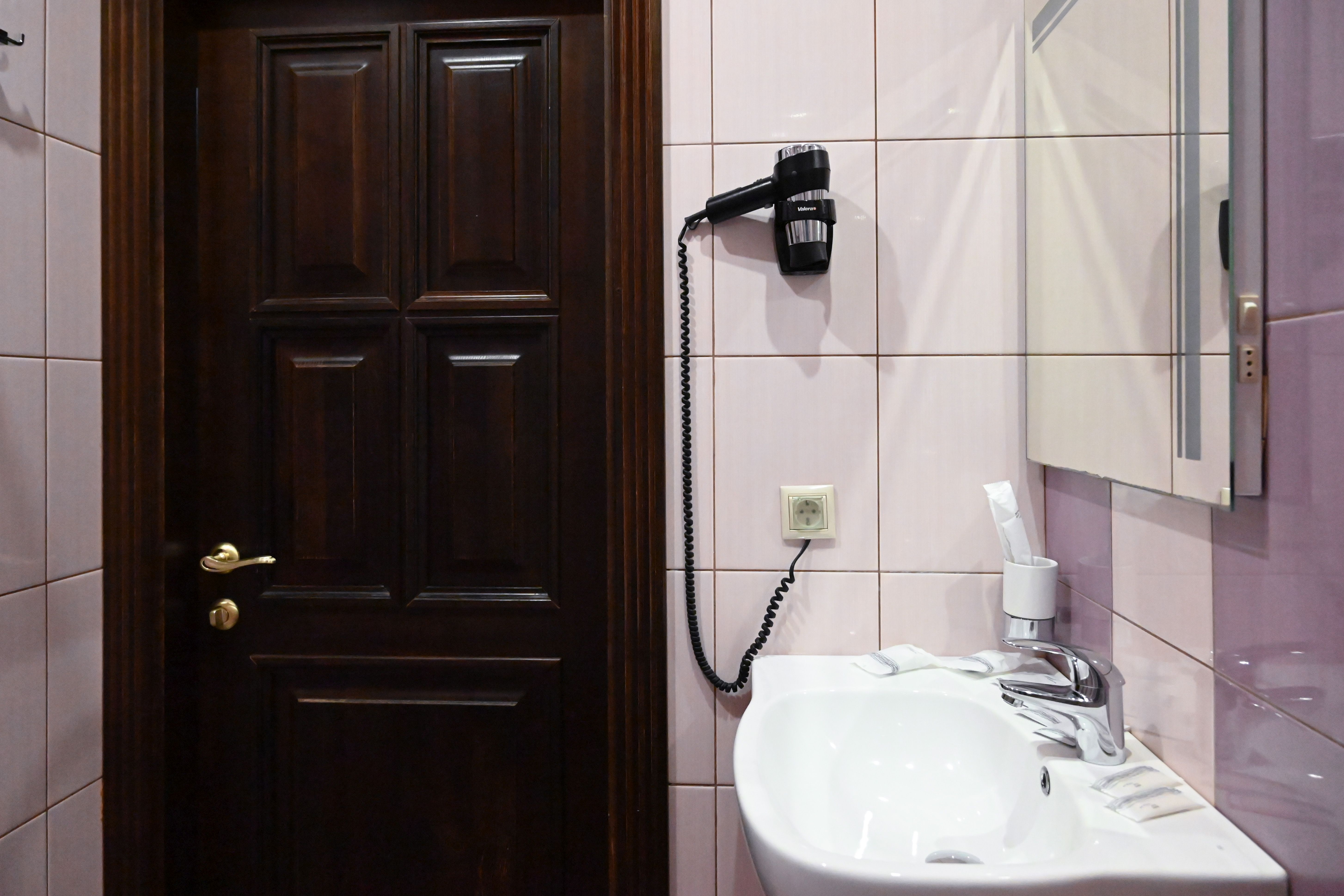 Улучшенный номер с кроватью размера «king-size» или 2 отдельными кроватями