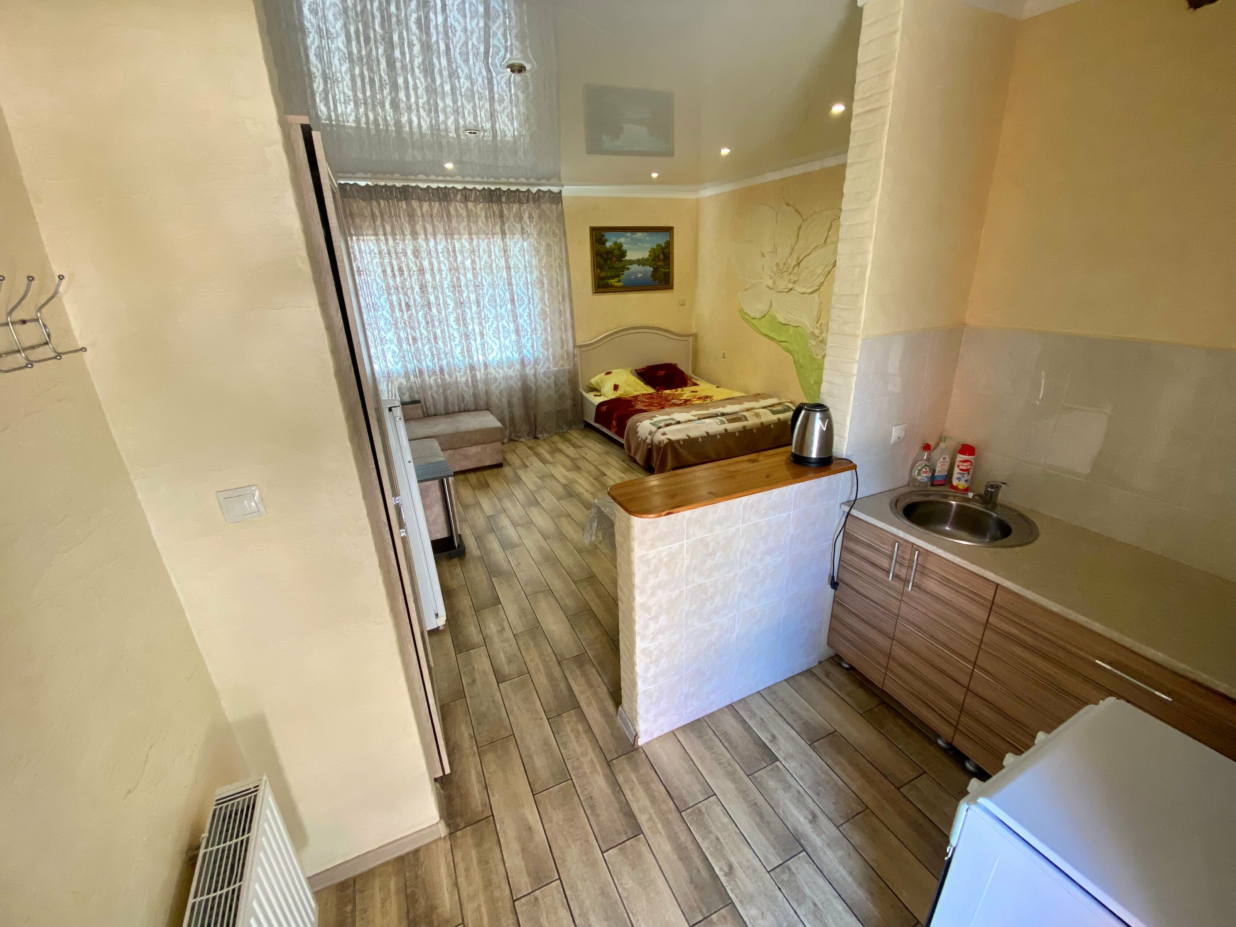 Cемейный номер с собственной ванной комнатой