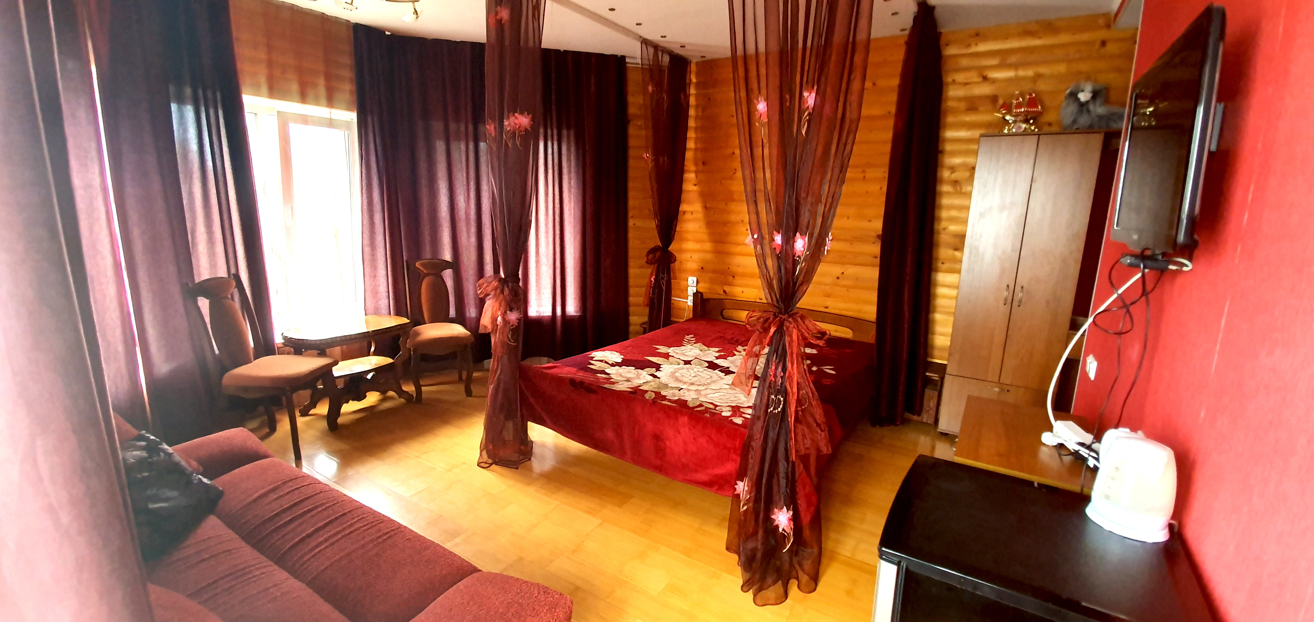 Люкс с видом на озеро