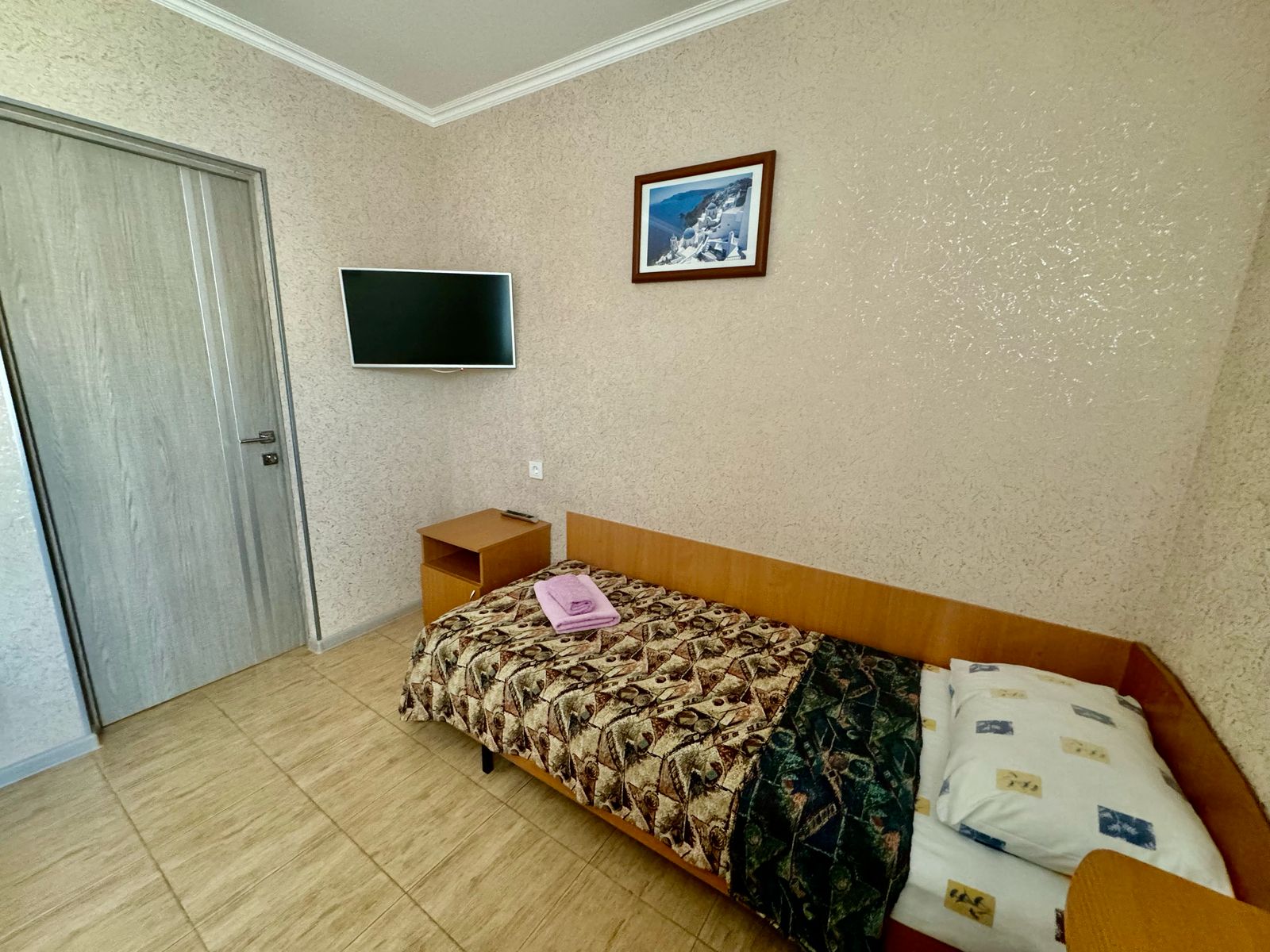 Эконом двухместный 11 с/у  и душ общий на этаже