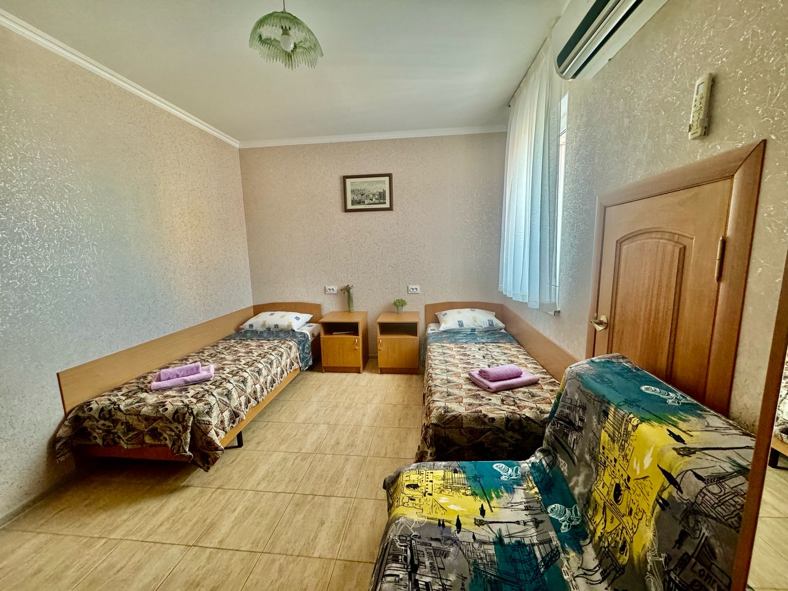 Бюджетный трехместный номер