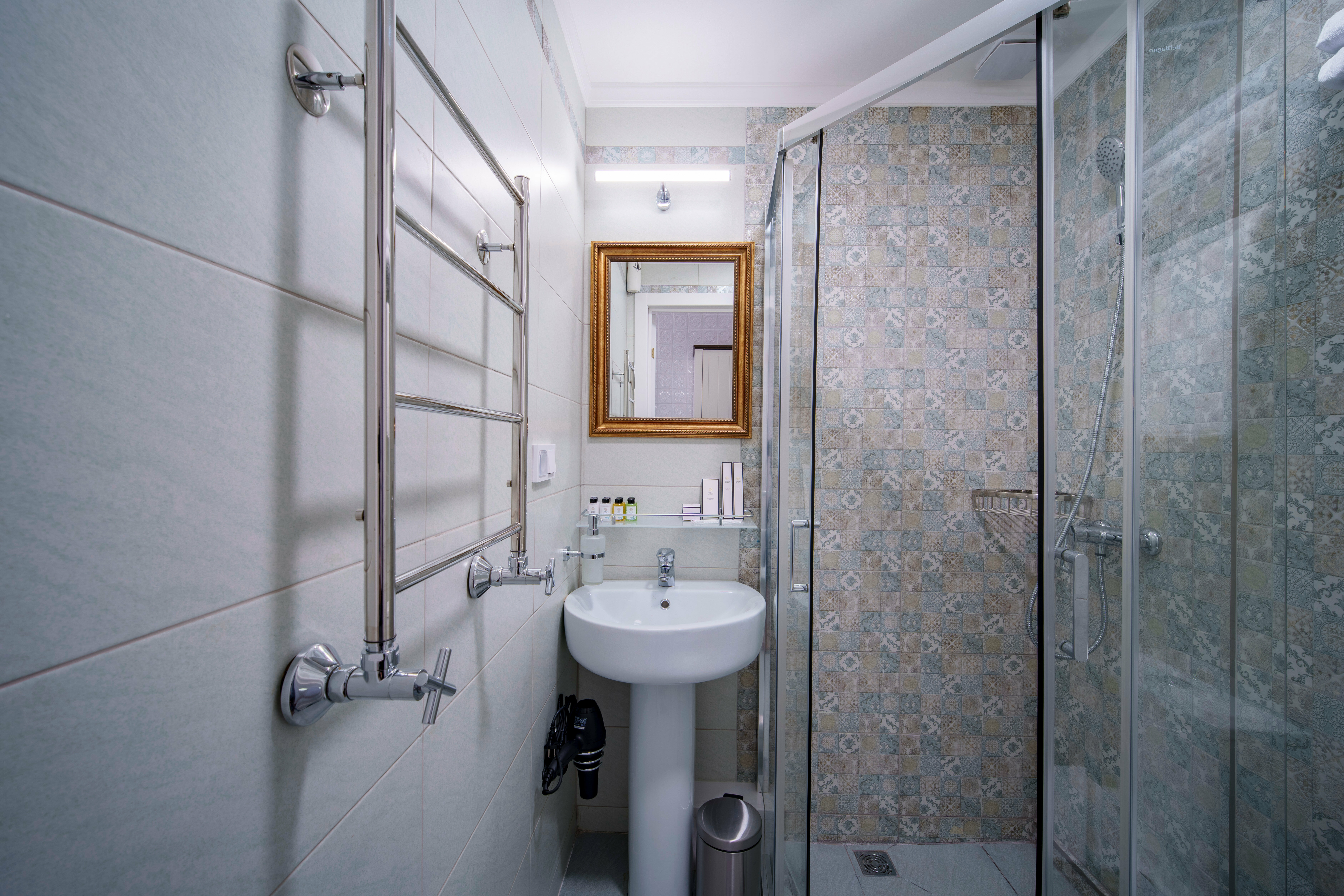 Улучшенный двухместный номер с 1 кроватью