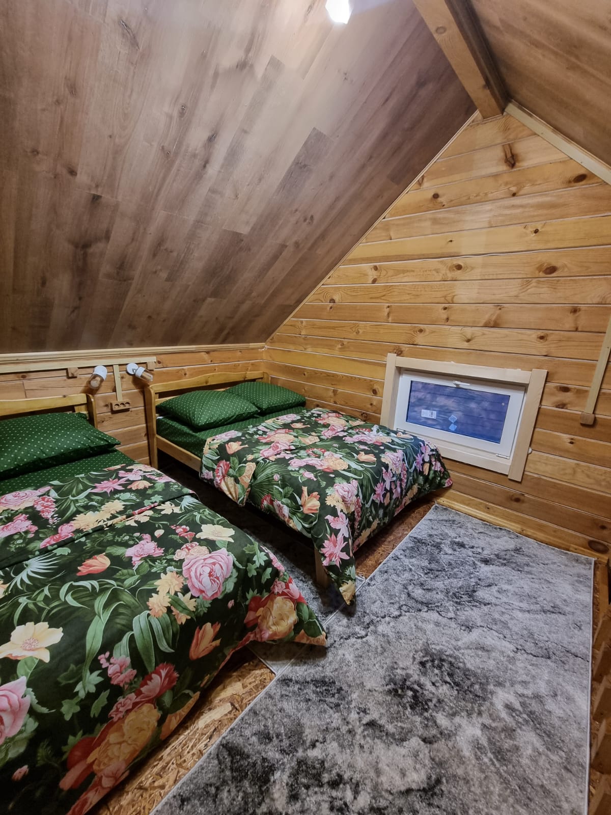 Двухуровневые апартаменты