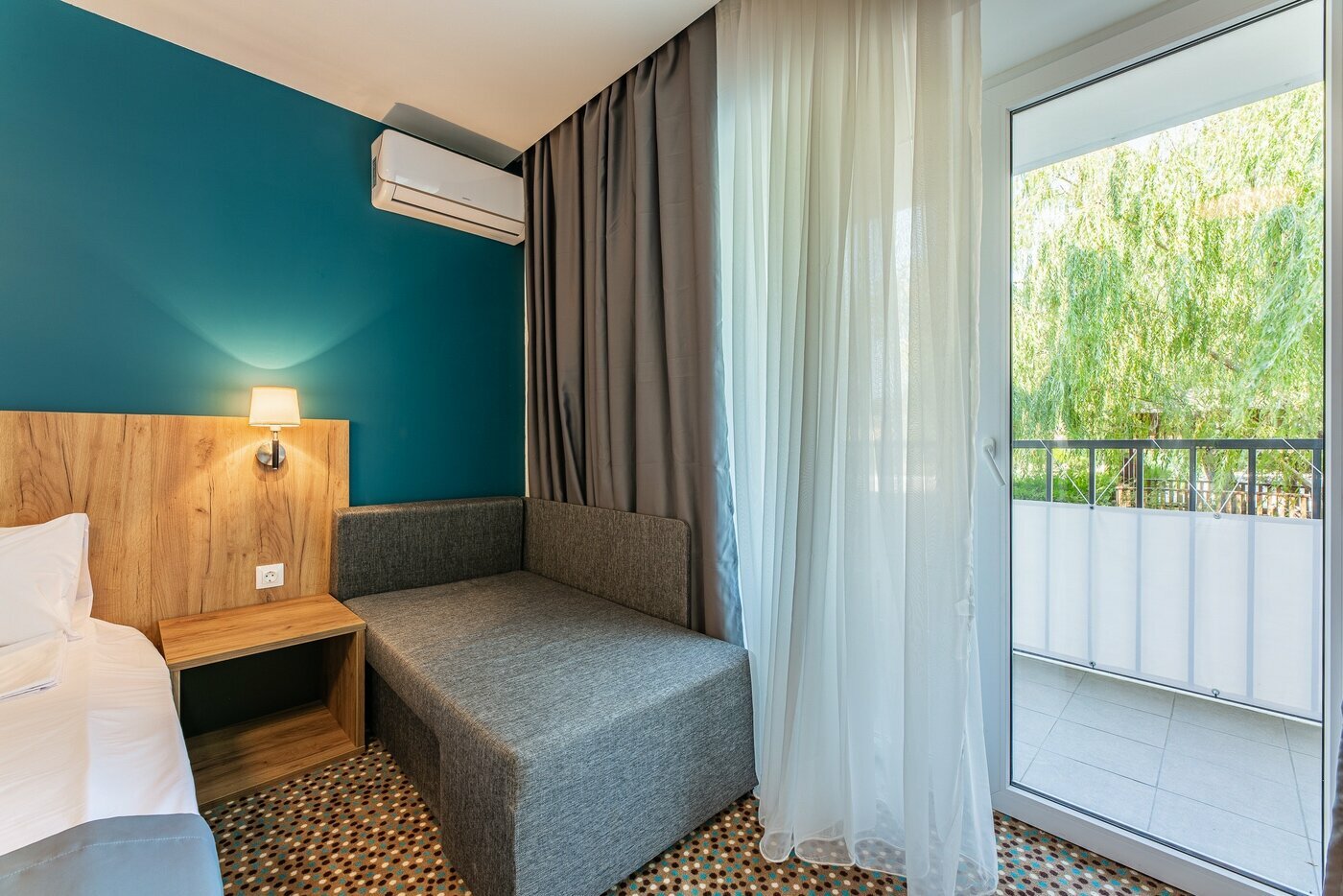 STANDARD FAMILY ROOM