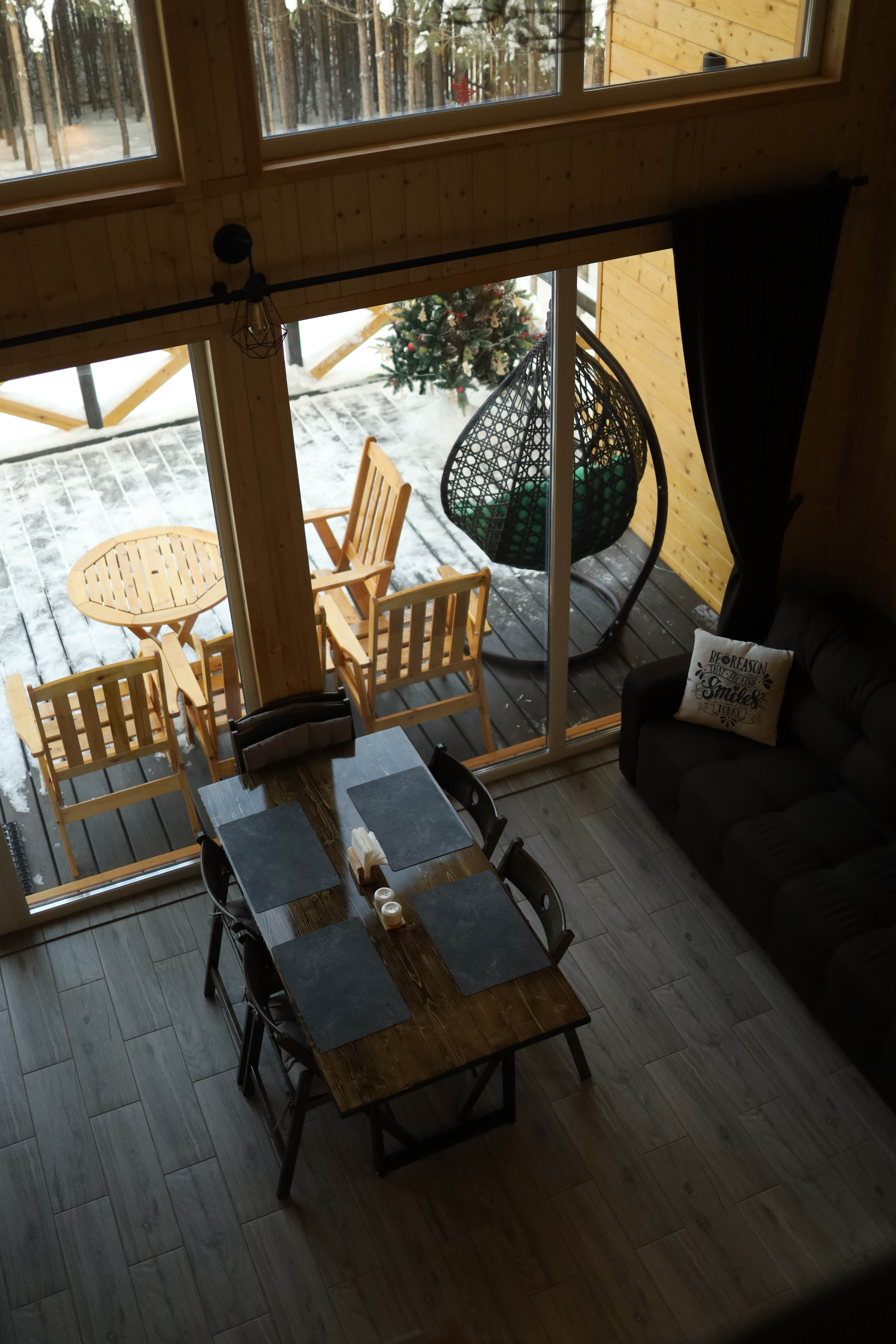 Коттедж с видом на лес