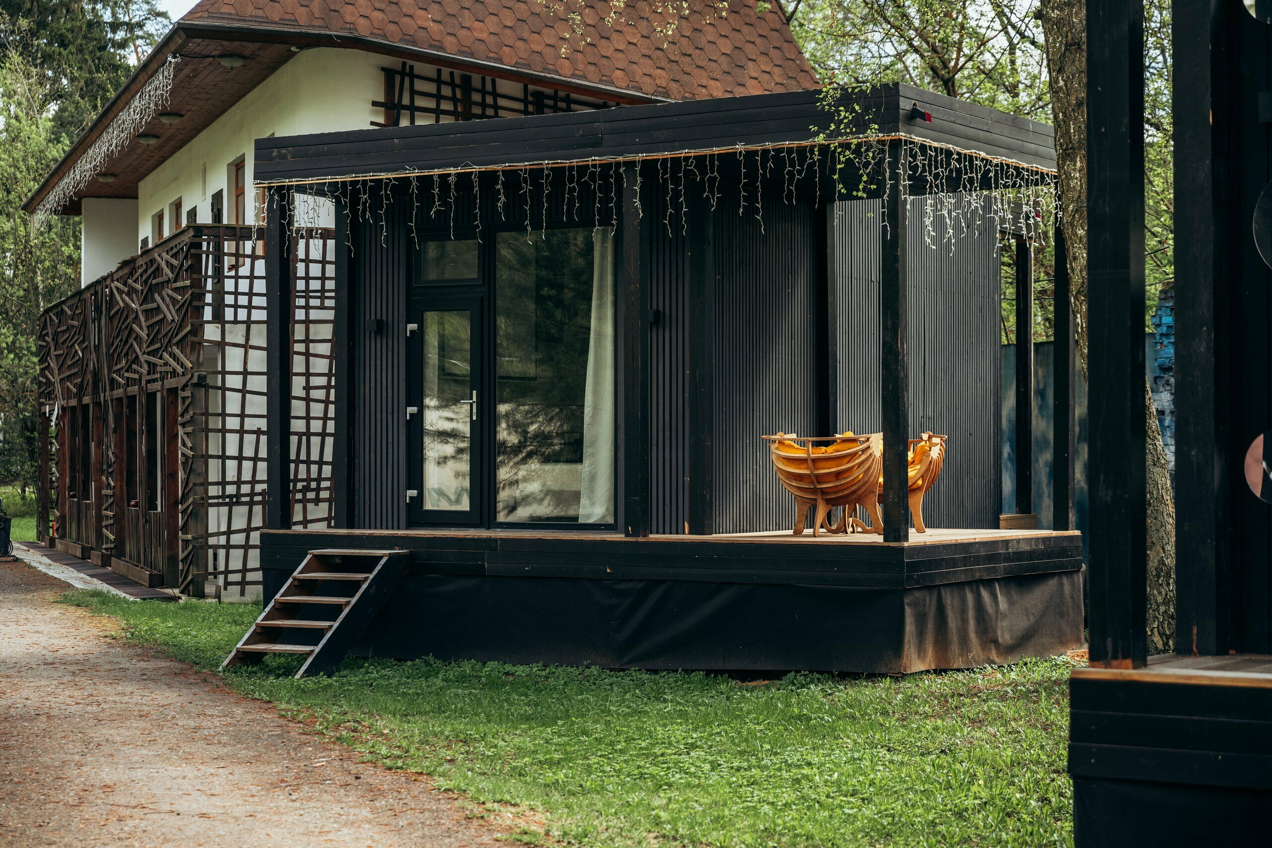 Дом с видом на озеро