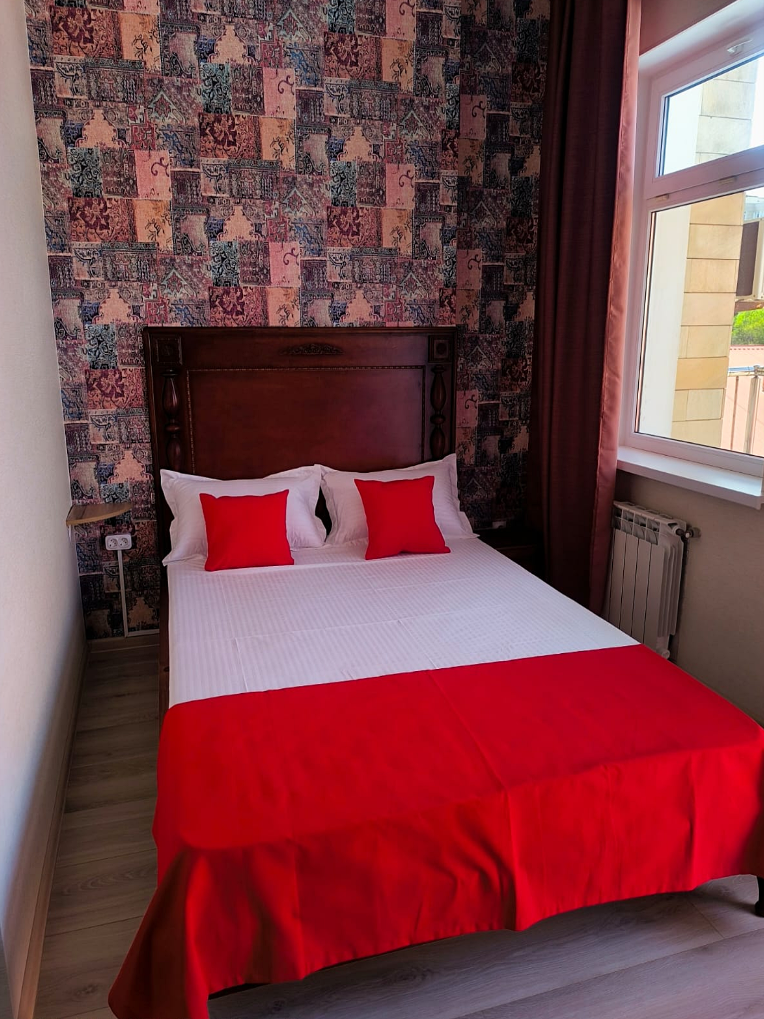 Двухместный Полулюкс с двуспальной кроватью и балконом