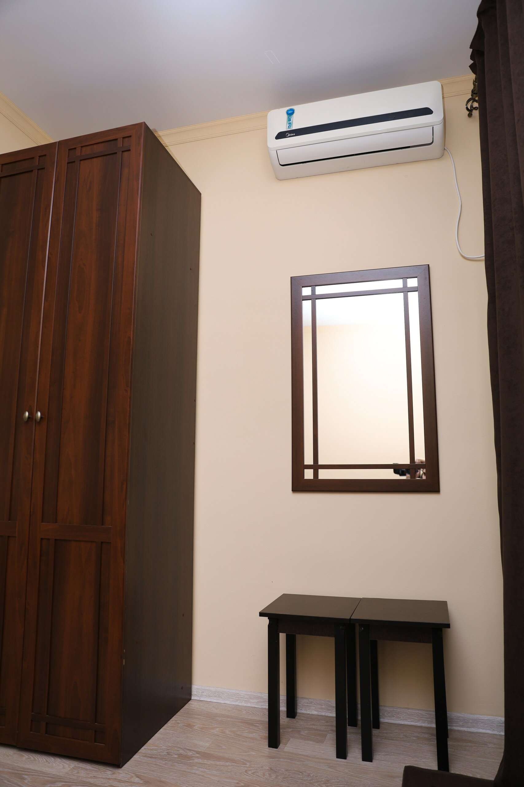 Улучшенный трехместный номер