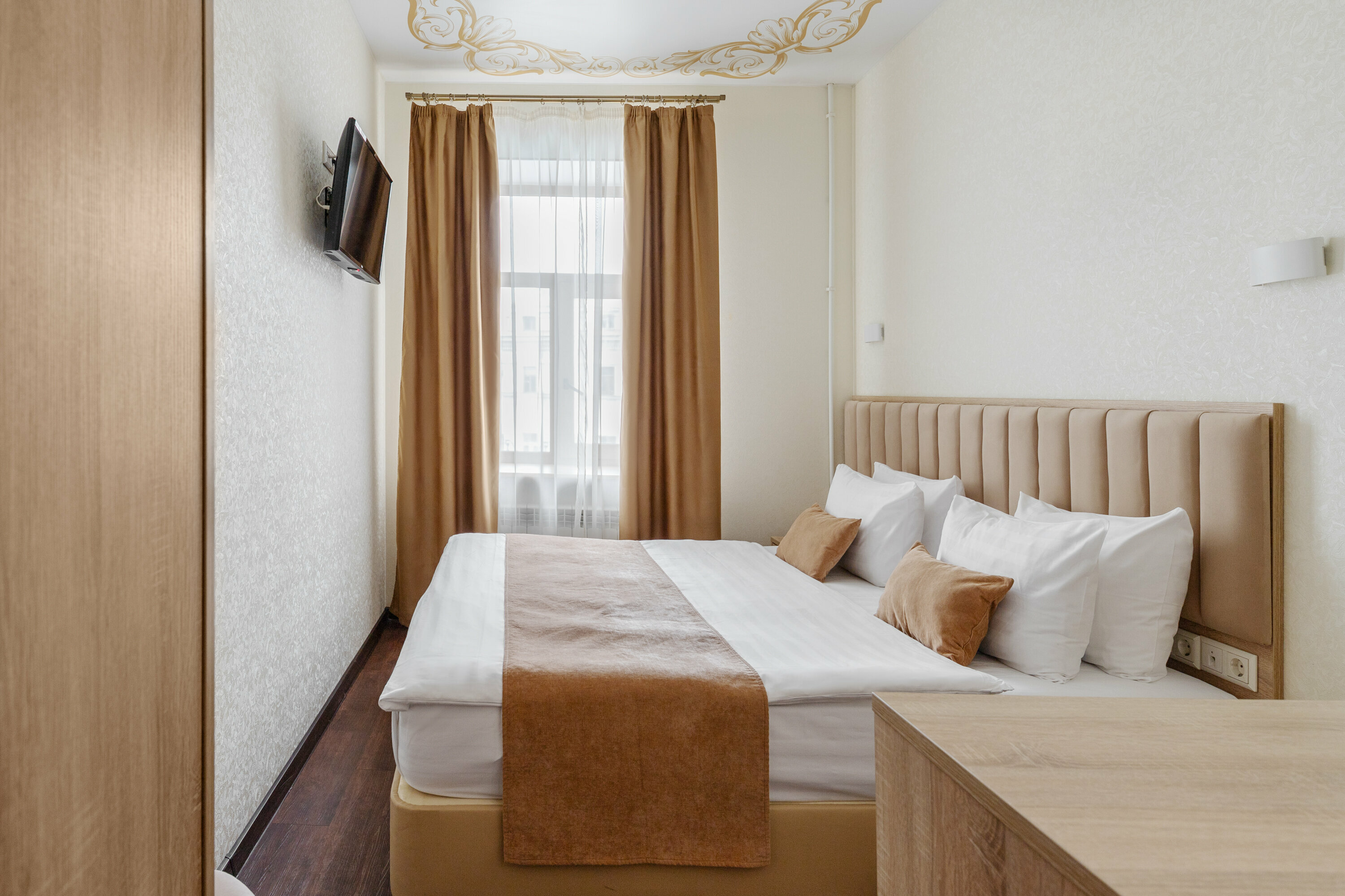 Стандарт двухместный с одной большой кроватью