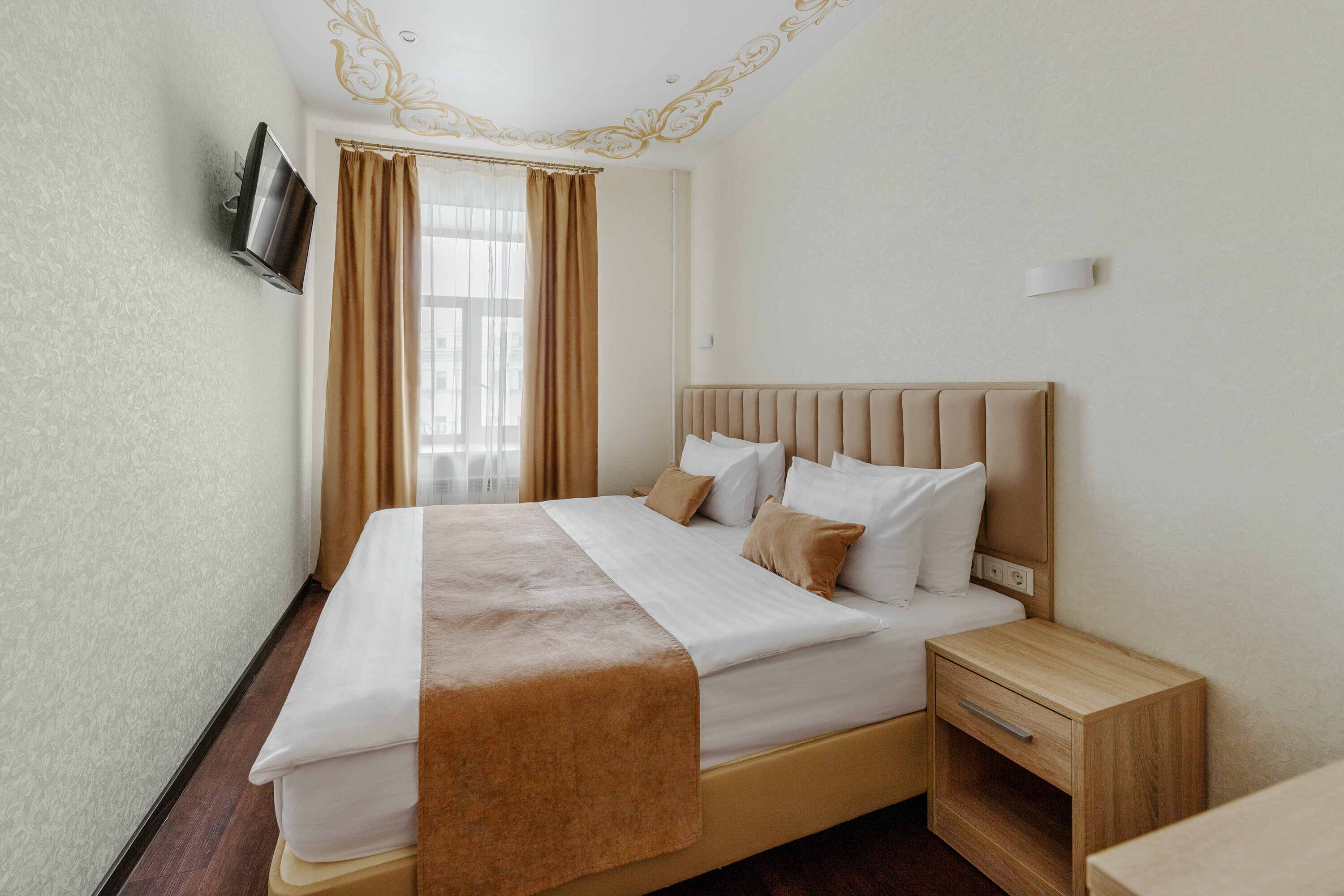 Стандарт двухместный с одной большой кроватью