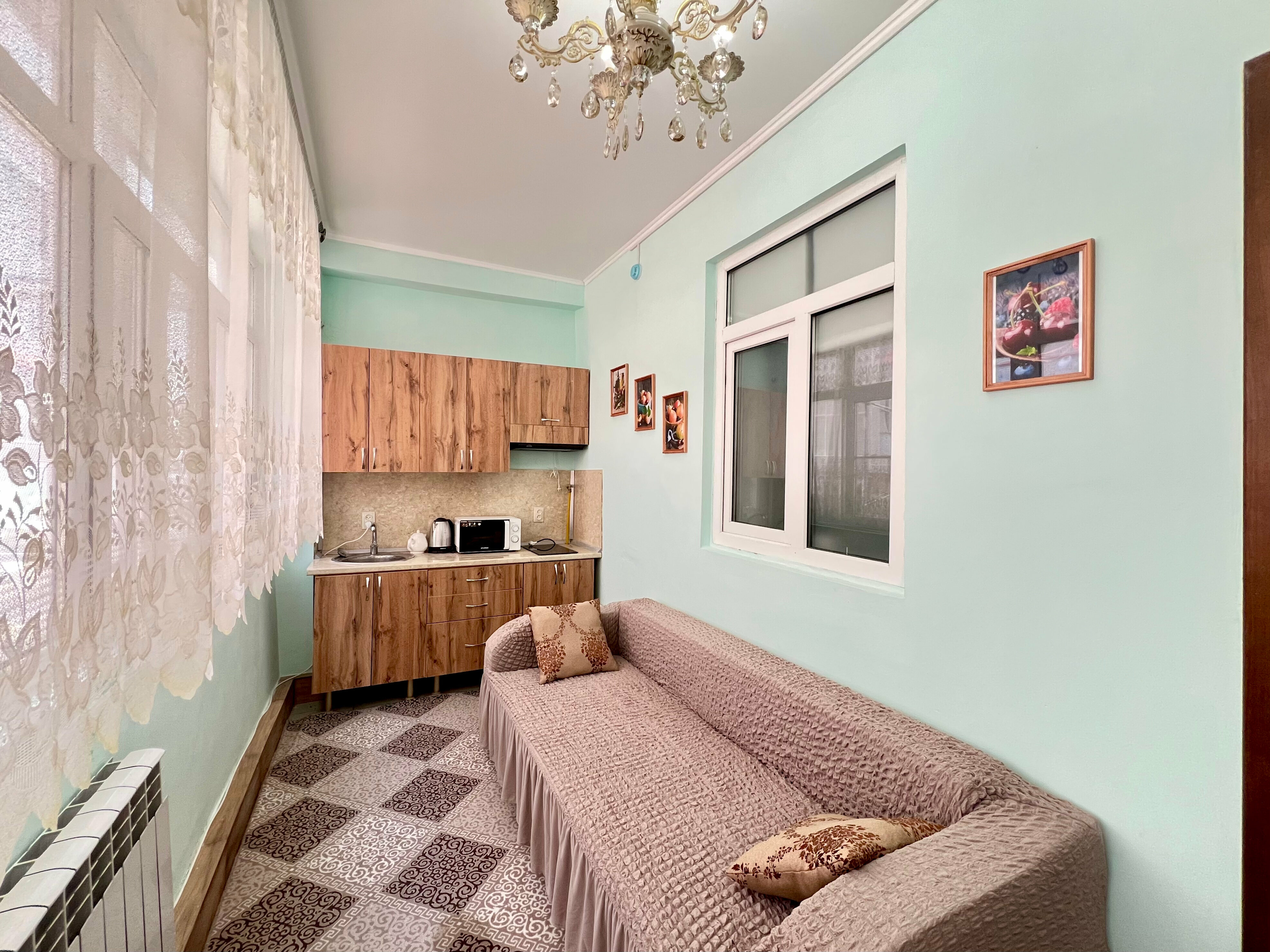 Стандарт дабл с диваном