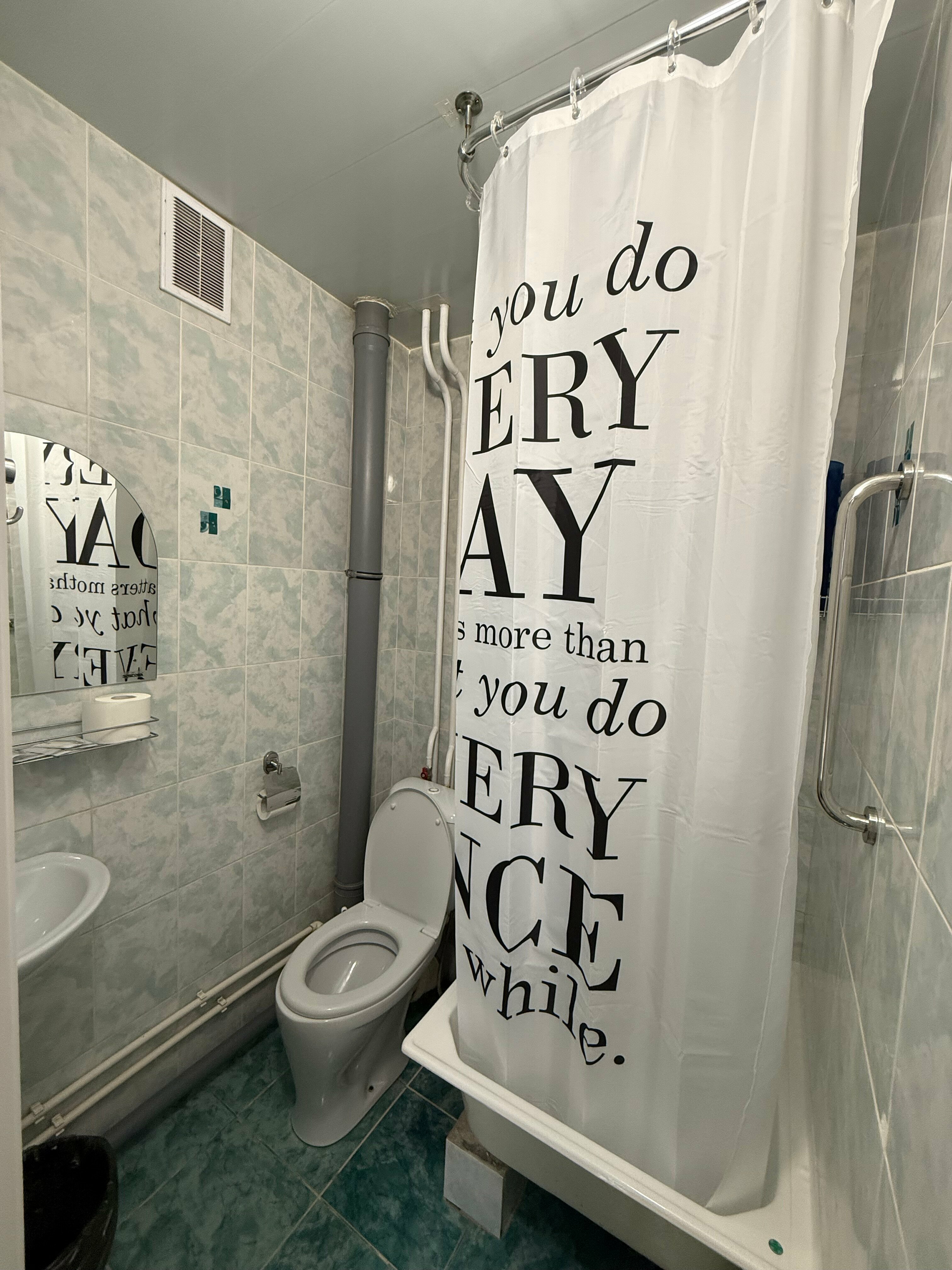 Одно-двухместный номер Стандарт Улучшенный Двухспальная кровать Улучшенный