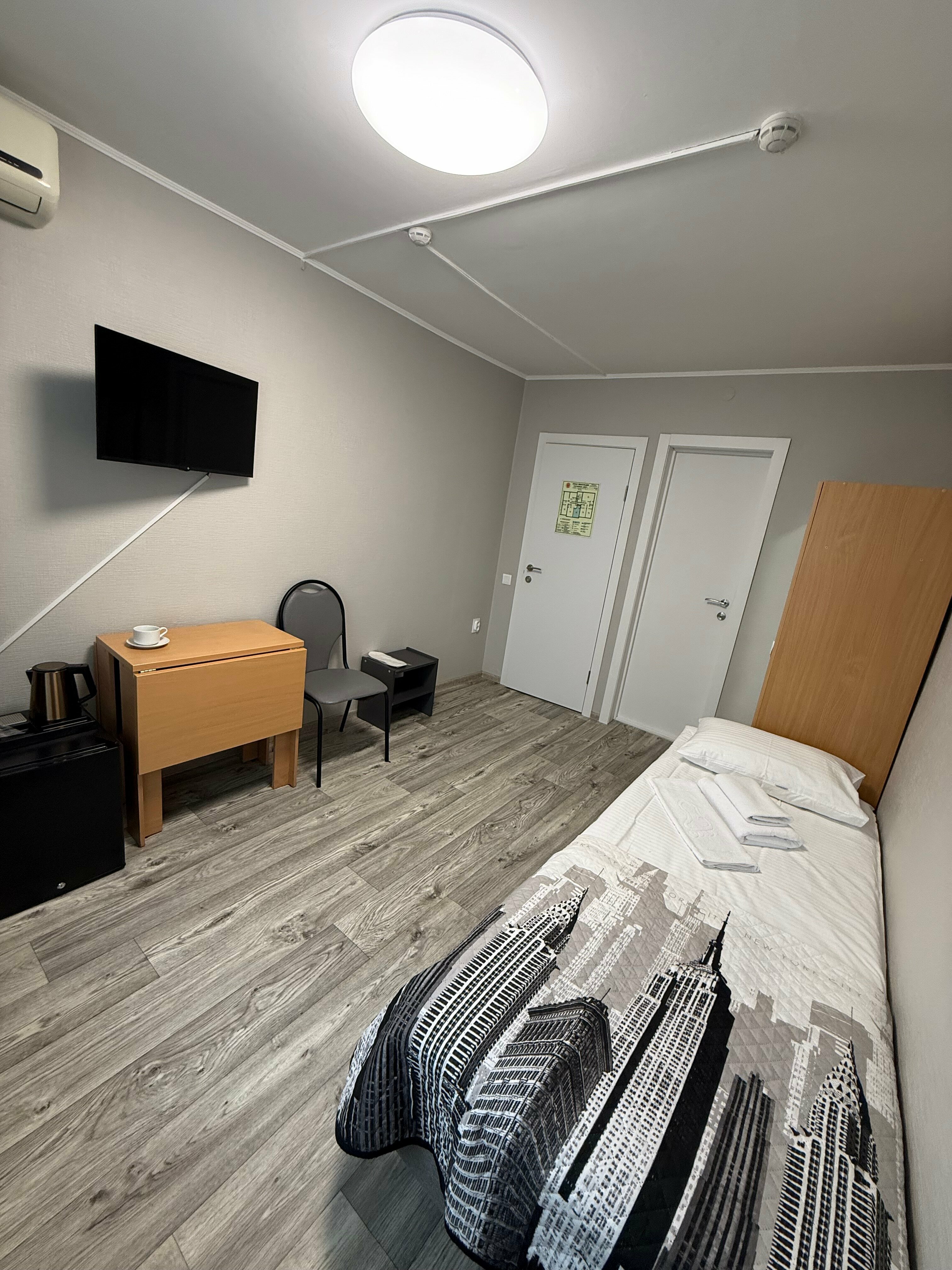 Одноместный номер Стандарт Плюс Односпальная кровать