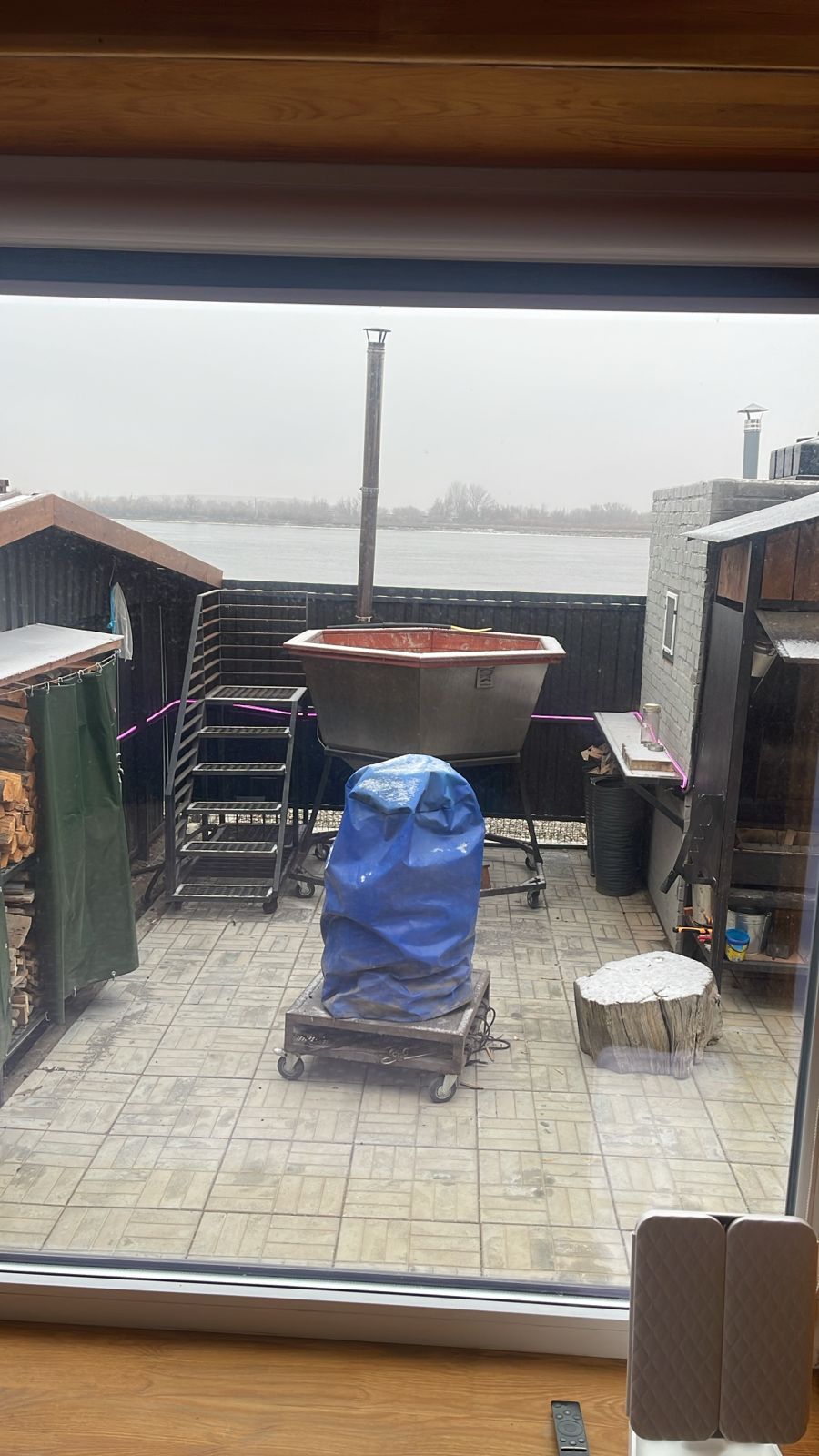 Коттедж с собственным бассейном