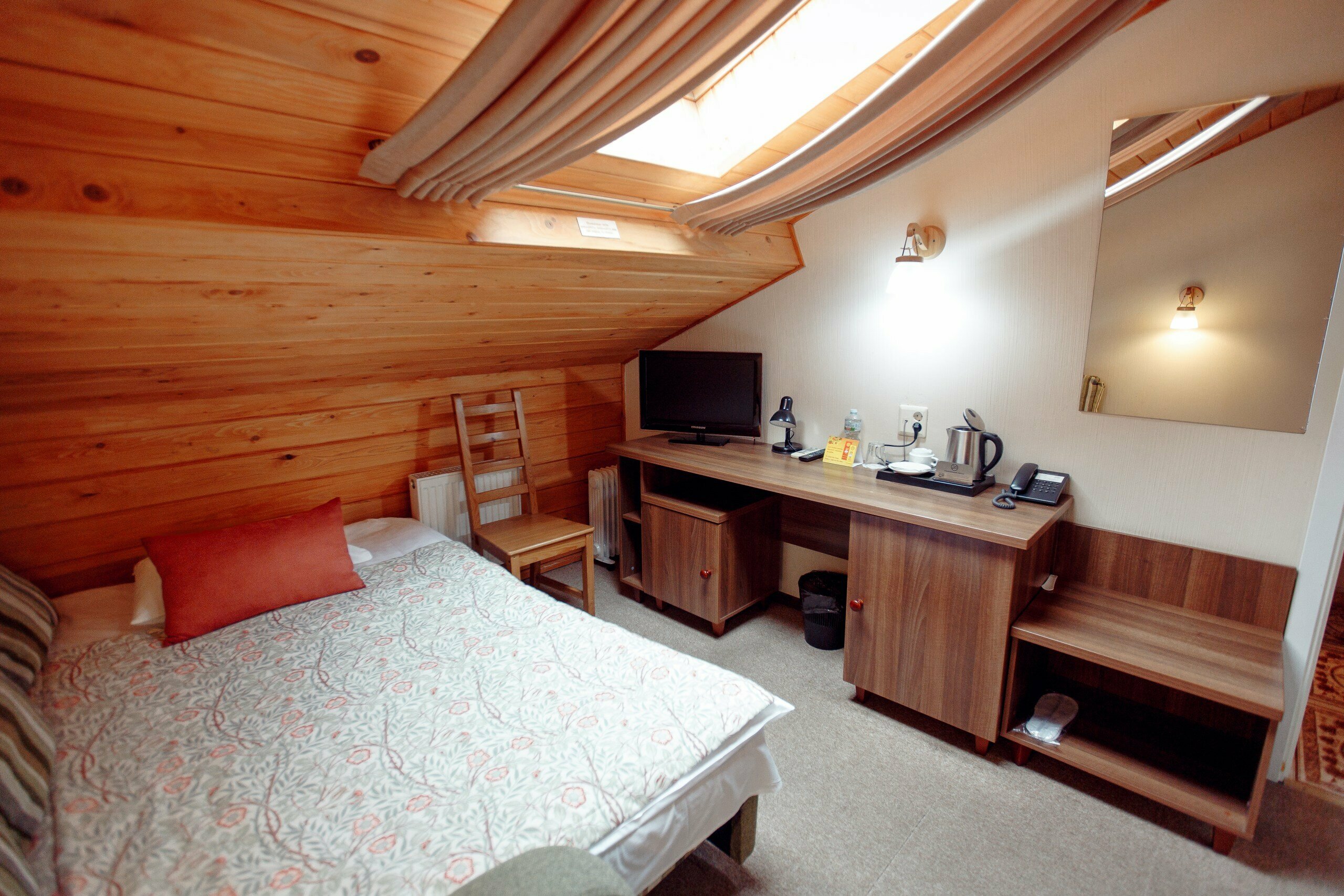 Стандарт мансардный одноместный