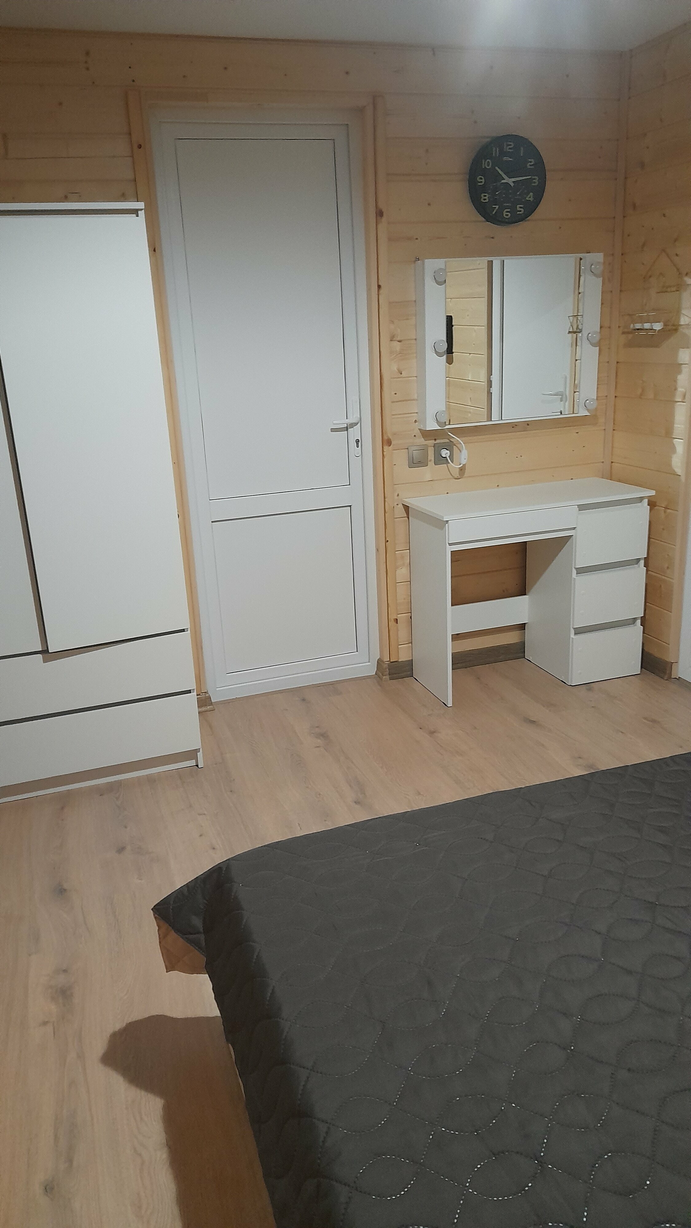 Cемейный номер с собственной ванной комнатой