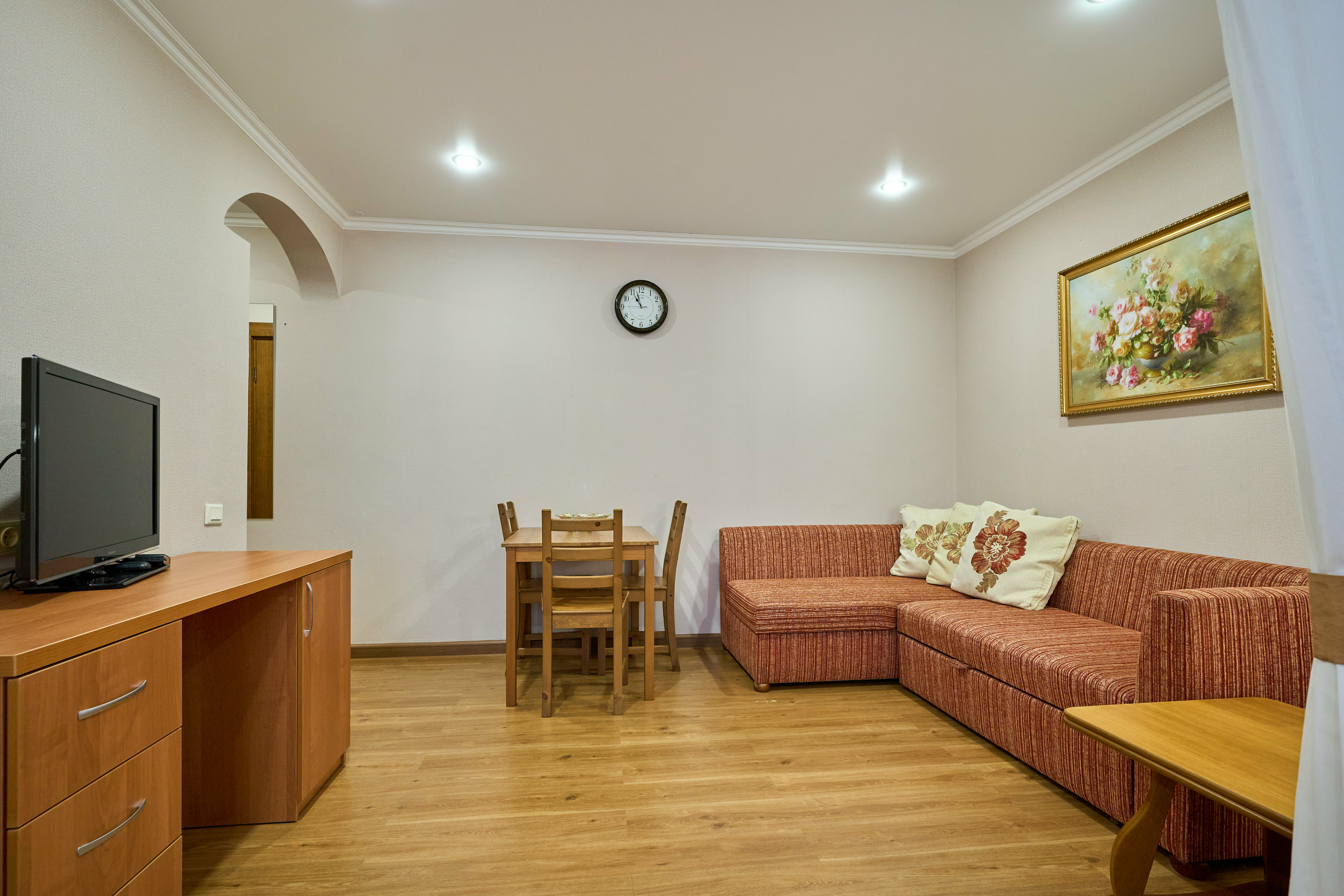 Семейный четырехместный номер