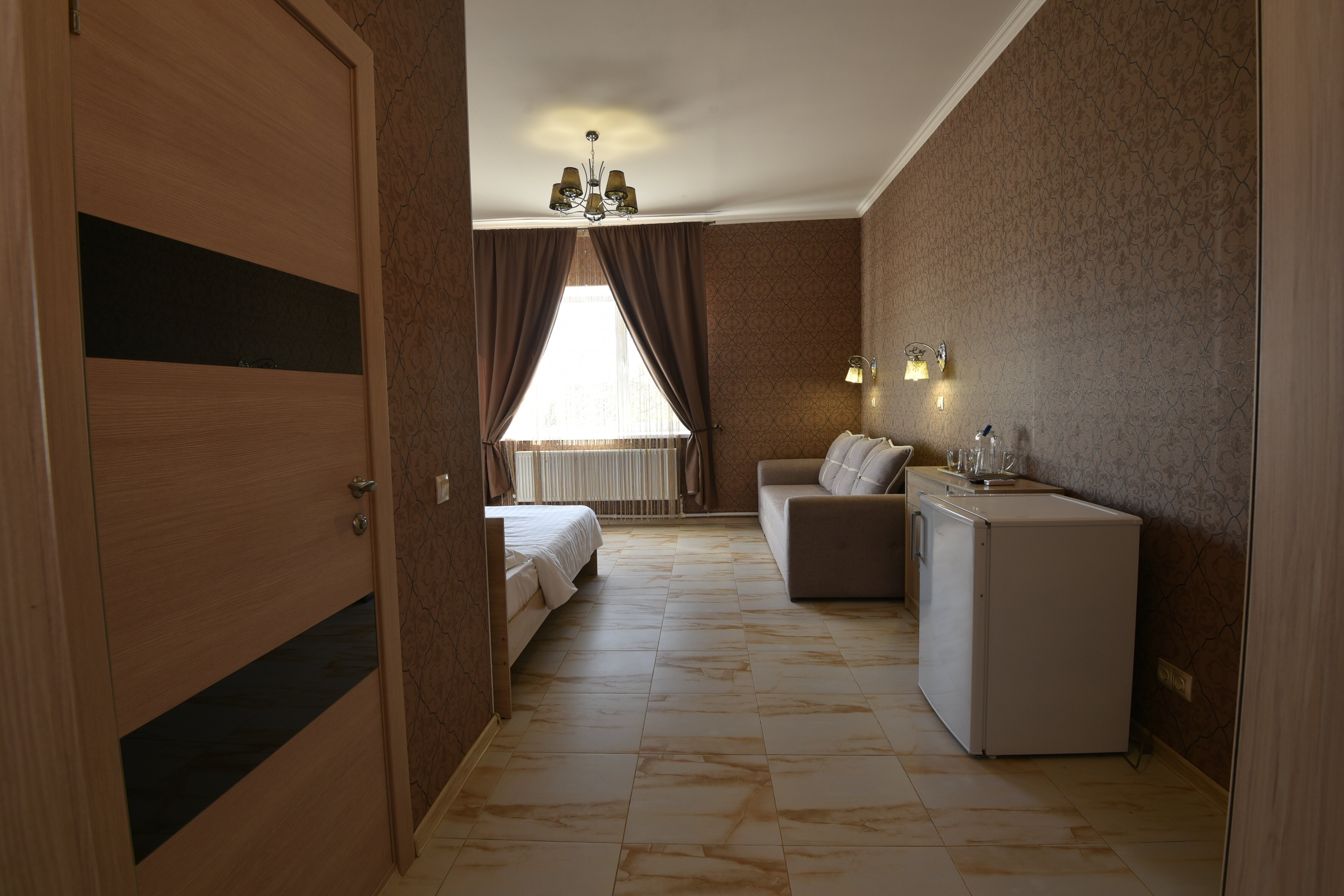 Люкс с балконом и анатомическим матрасом