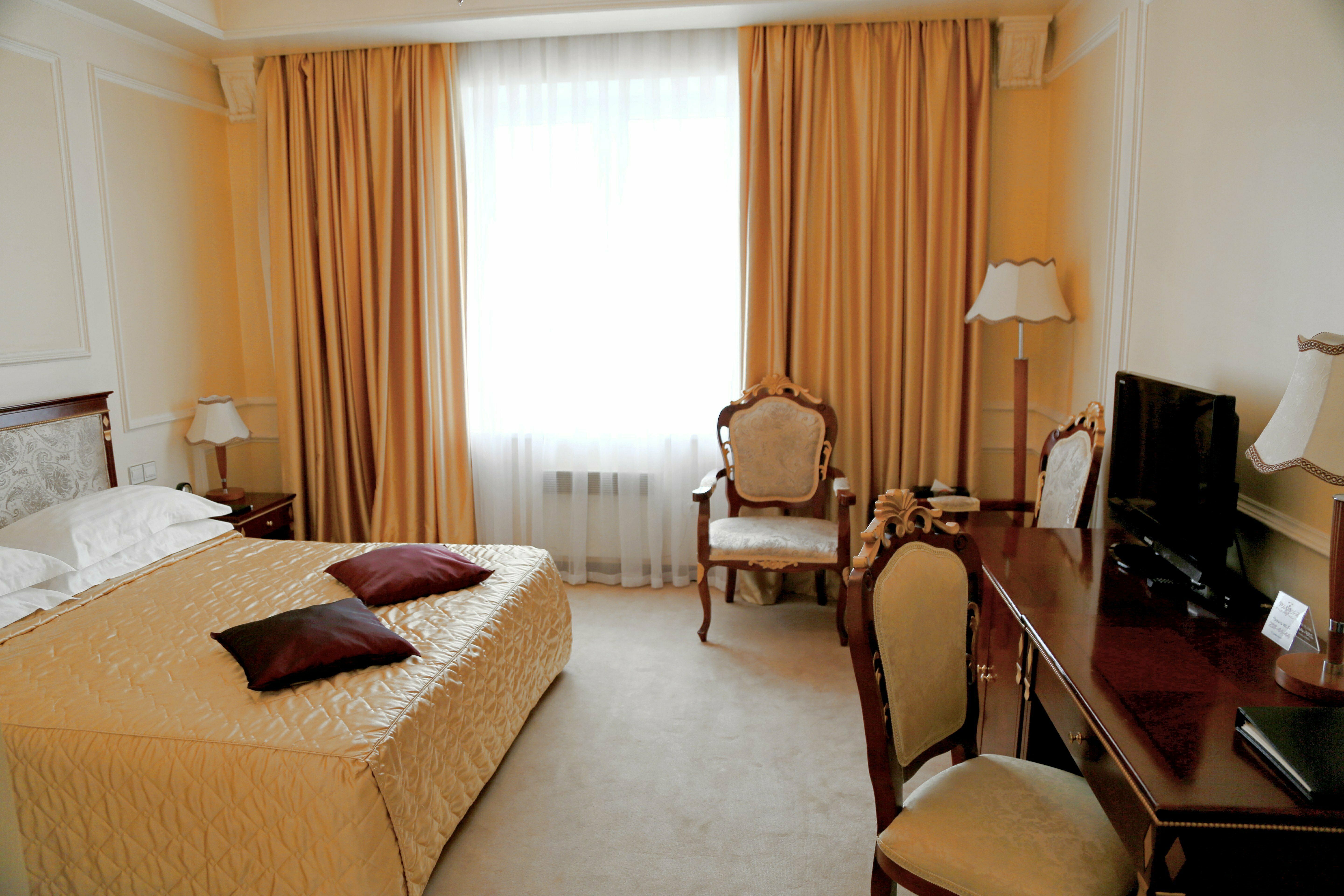 Двухместный номер с 1 кроватью и боковым видом на море