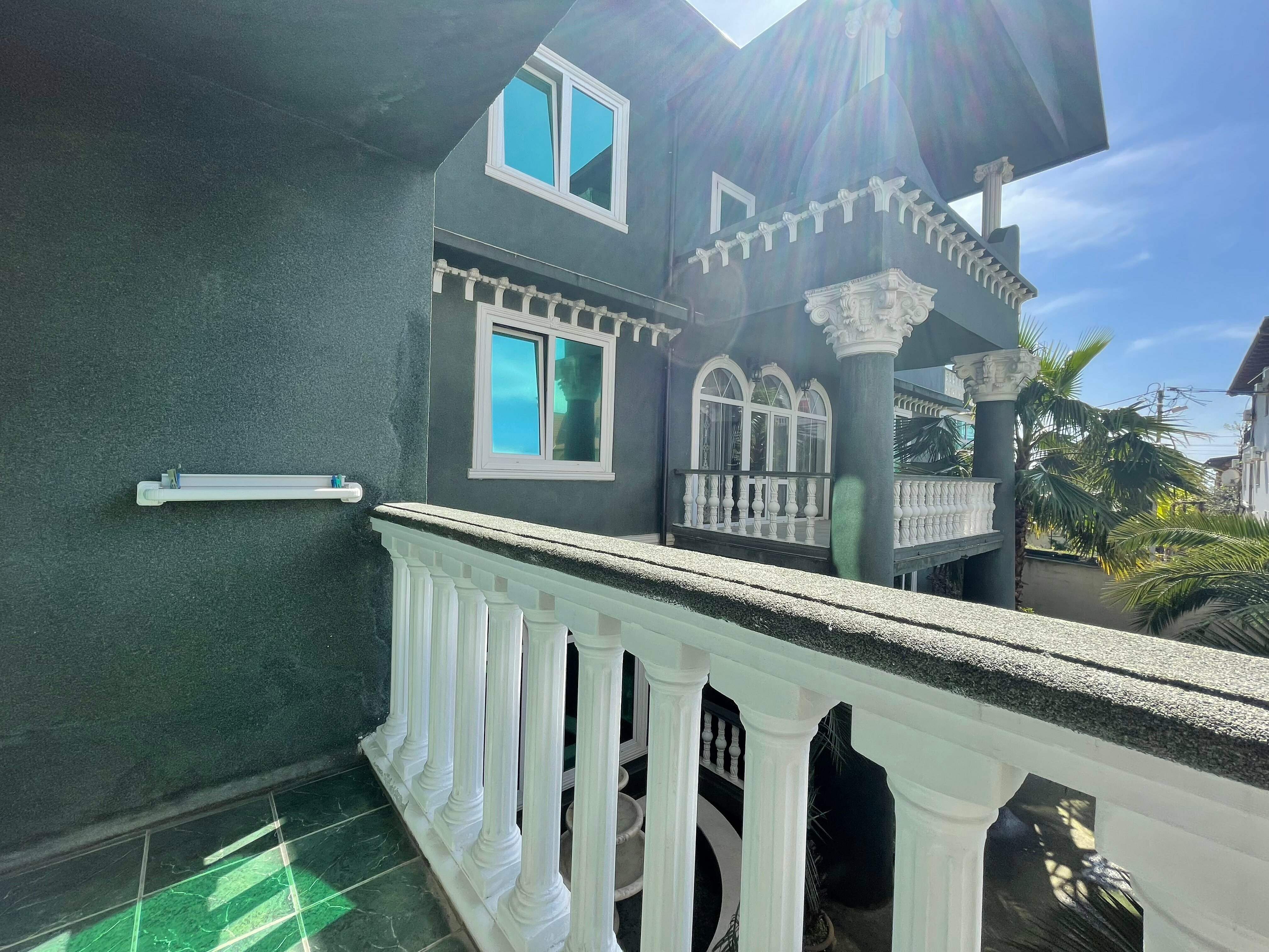 Двухместная комната с балконом и видом во внутренний двор