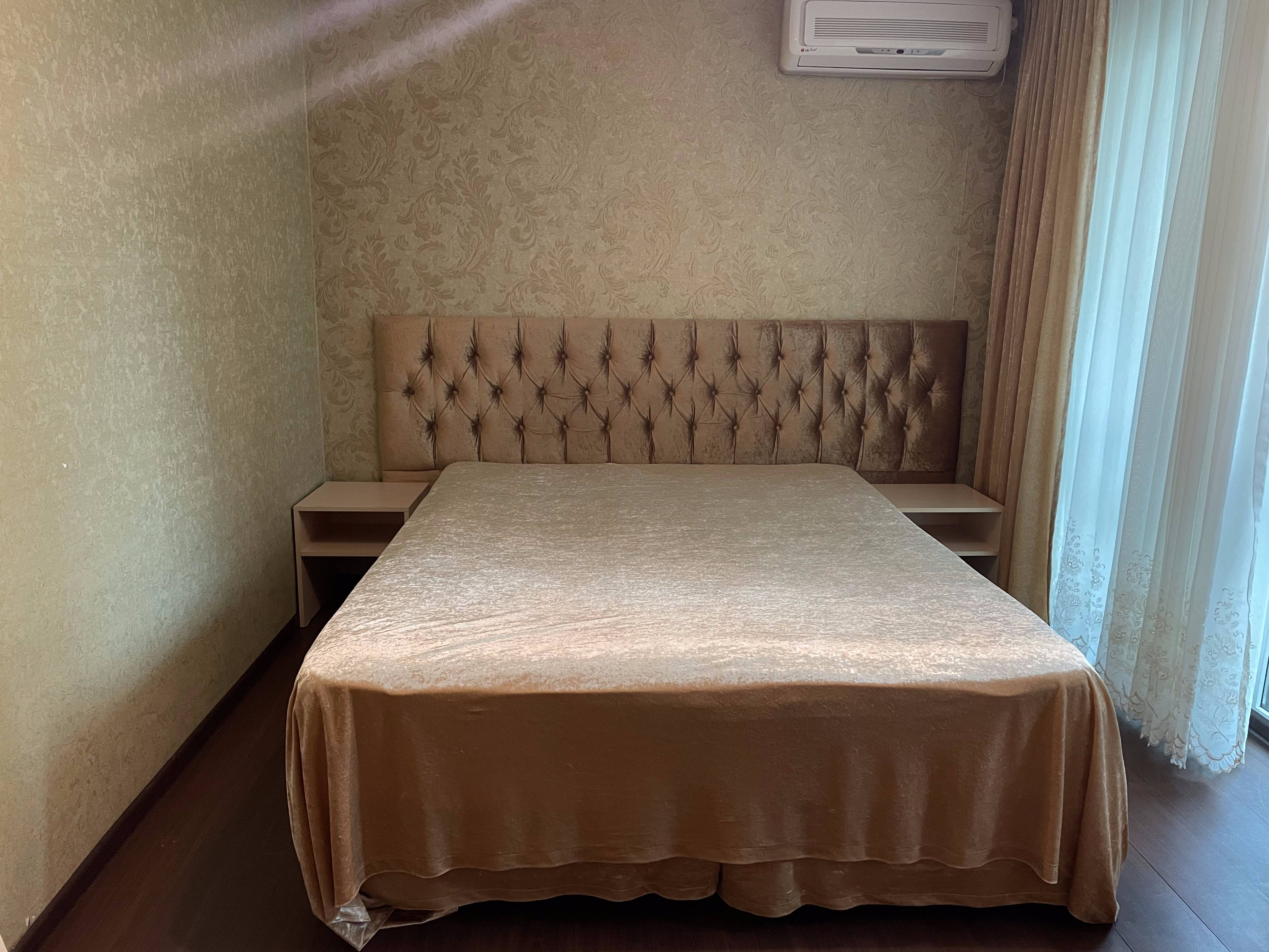 Трехместная комната с балконом