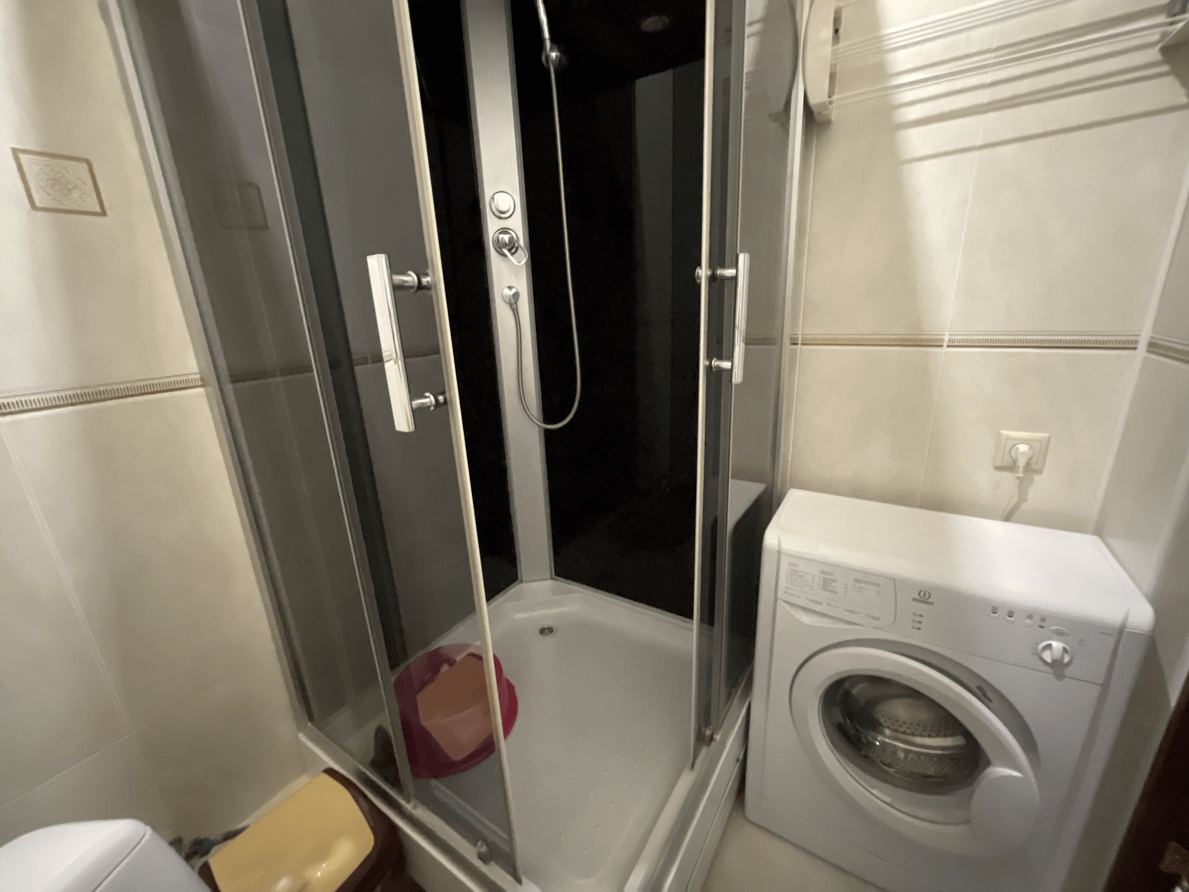 Комната с кухней