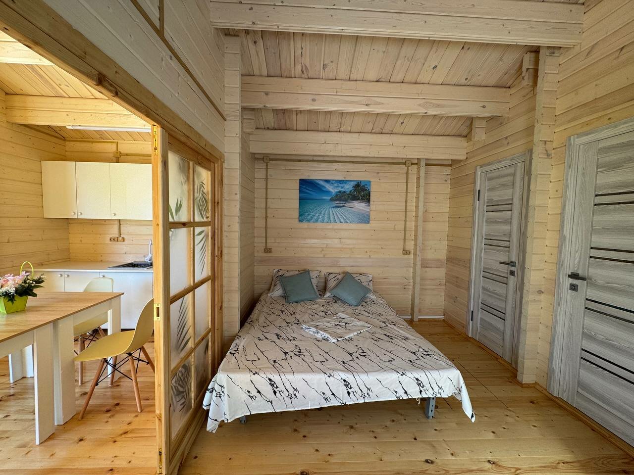 Семейный домик с террасой