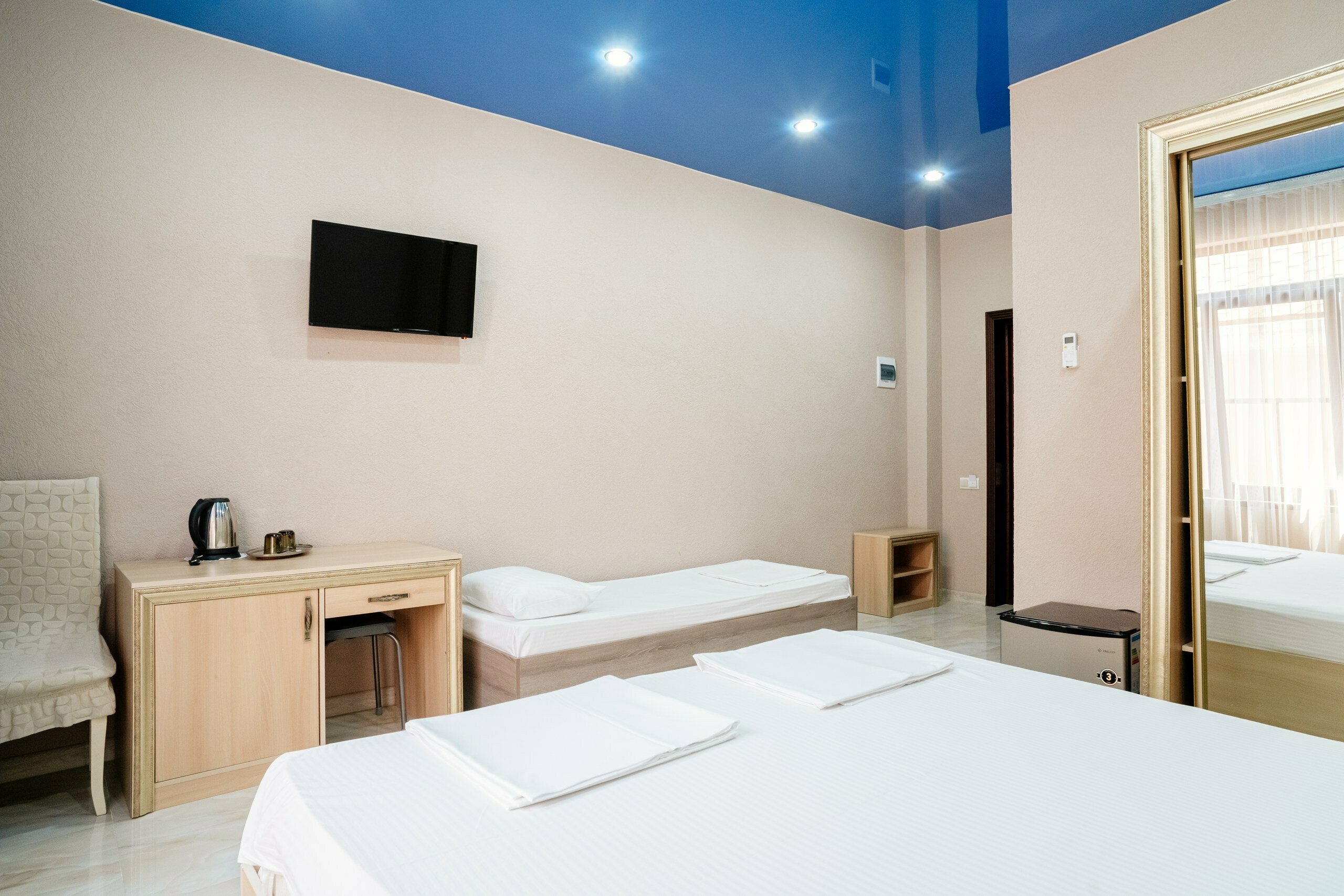 Трехместный полулюкс