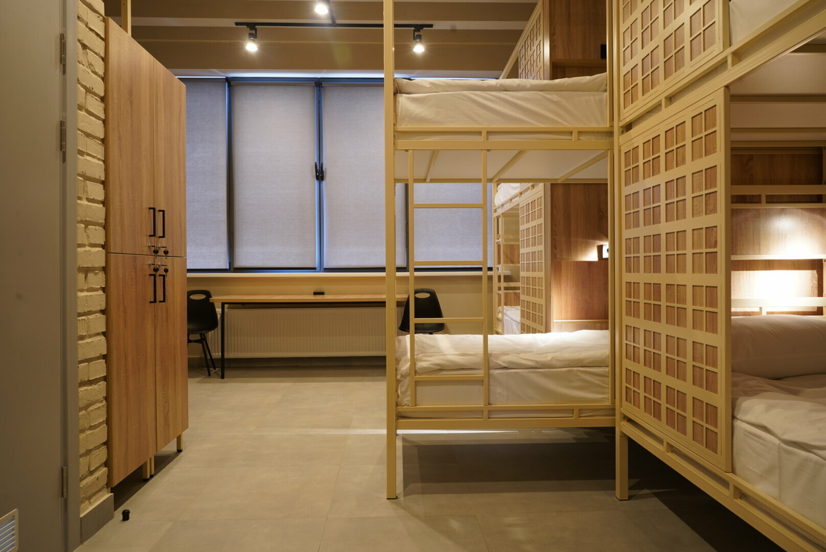 Общий 10-местный номер для мужчин