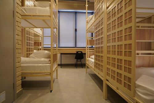 Общий 8-местный номер для мужчин