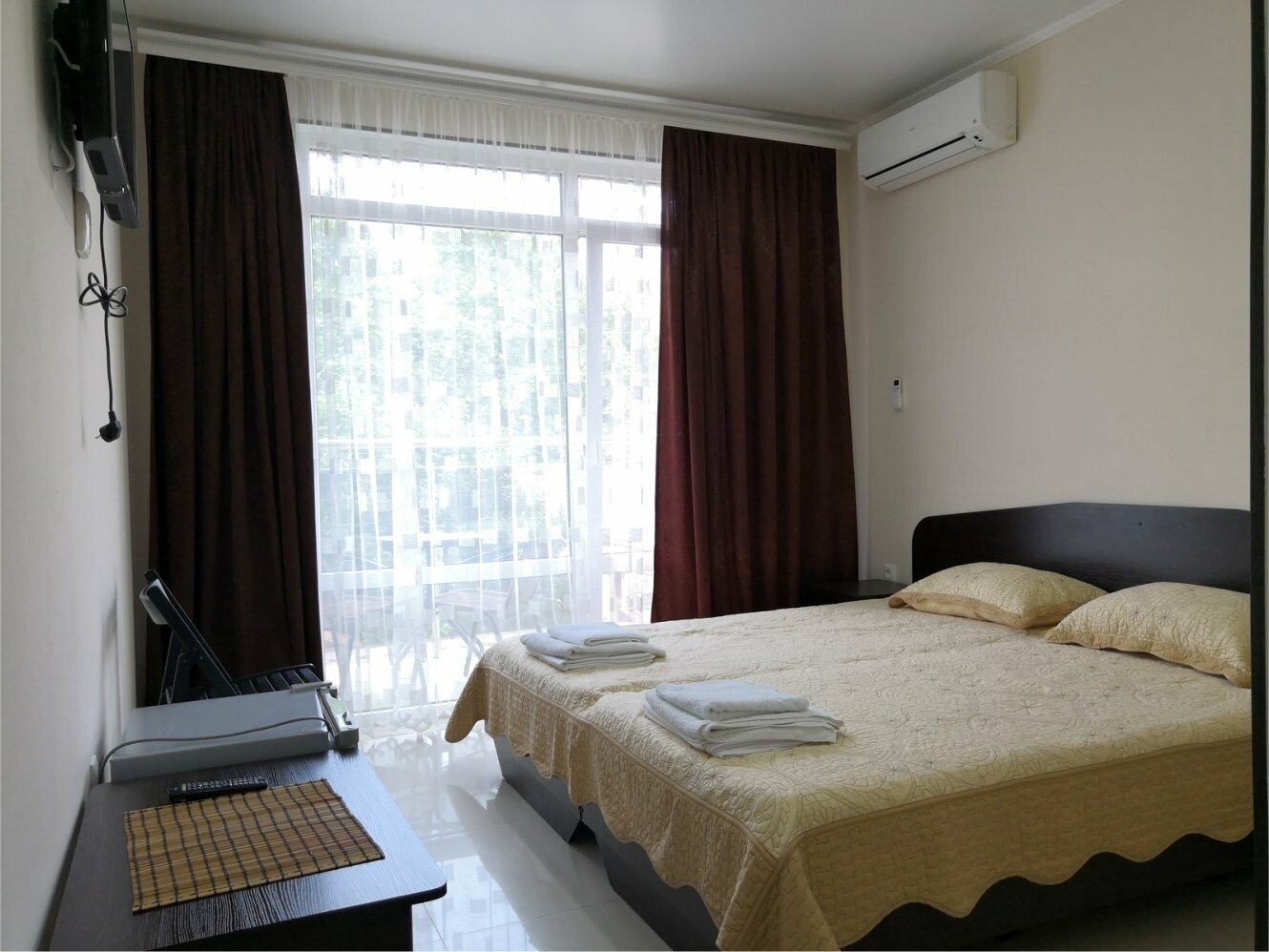 Стандартный двухместный номер с 1 кроватью или 2 отдельными кроватями и балконом