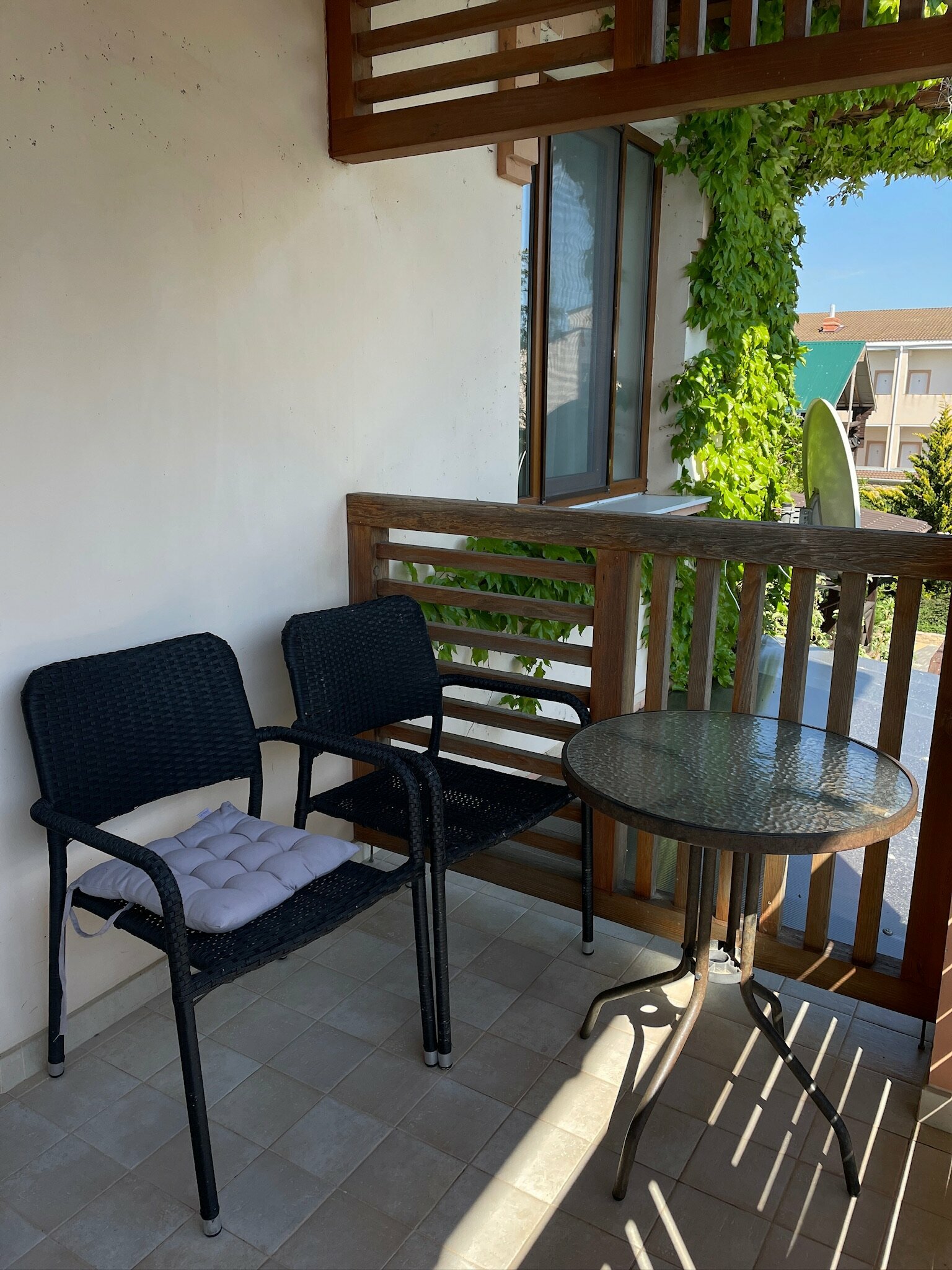 Комфорт с балконом и видом на бассейн