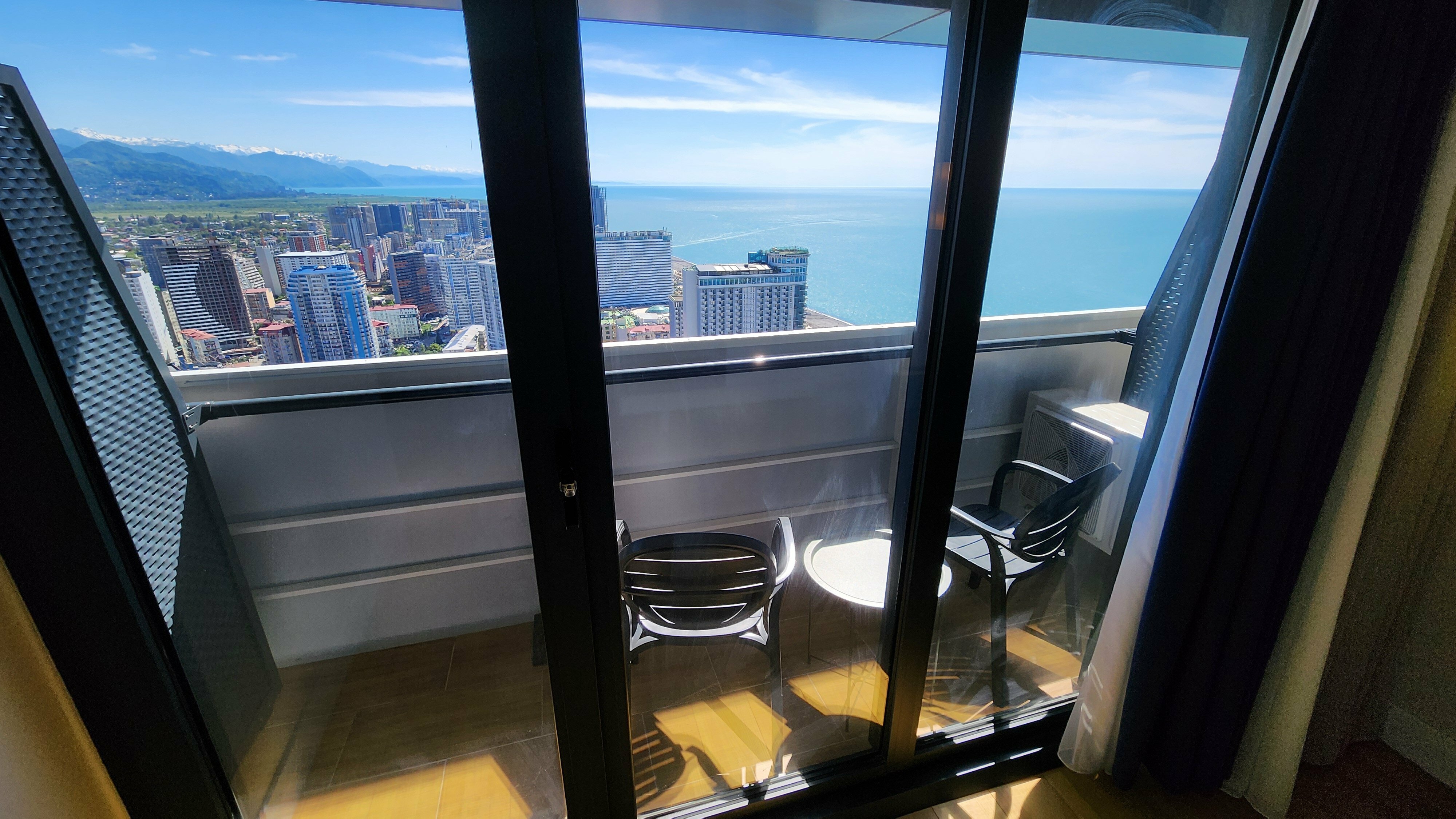 Апартаменты-студия с видом на море