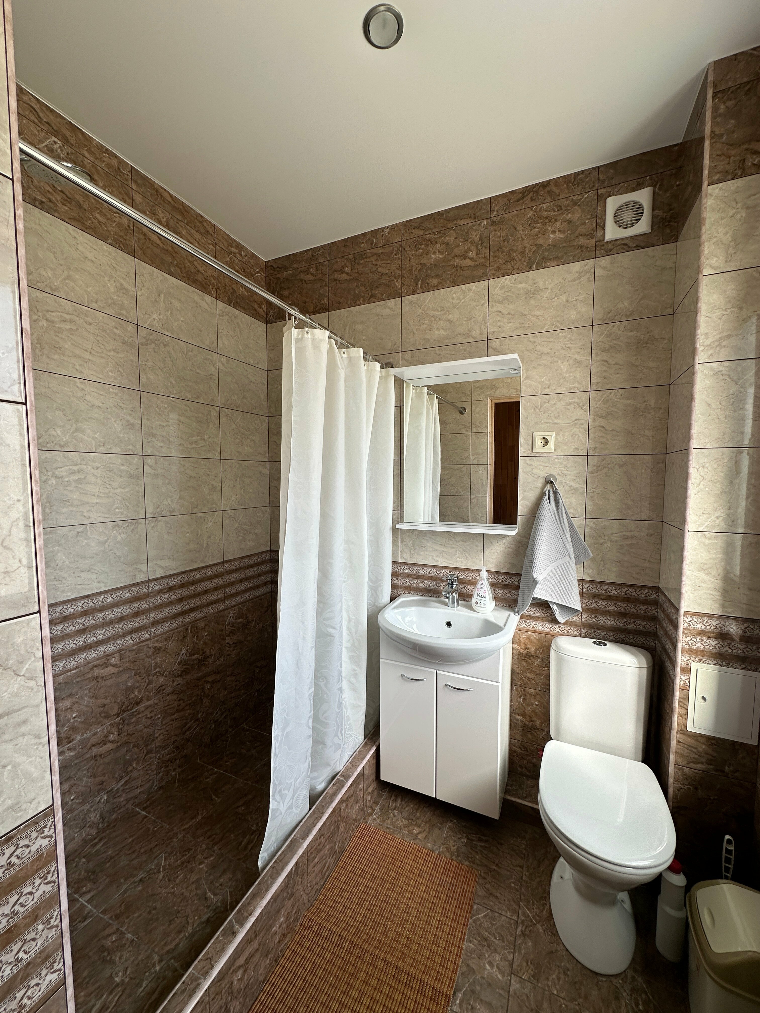 Стандартный трехместный номер