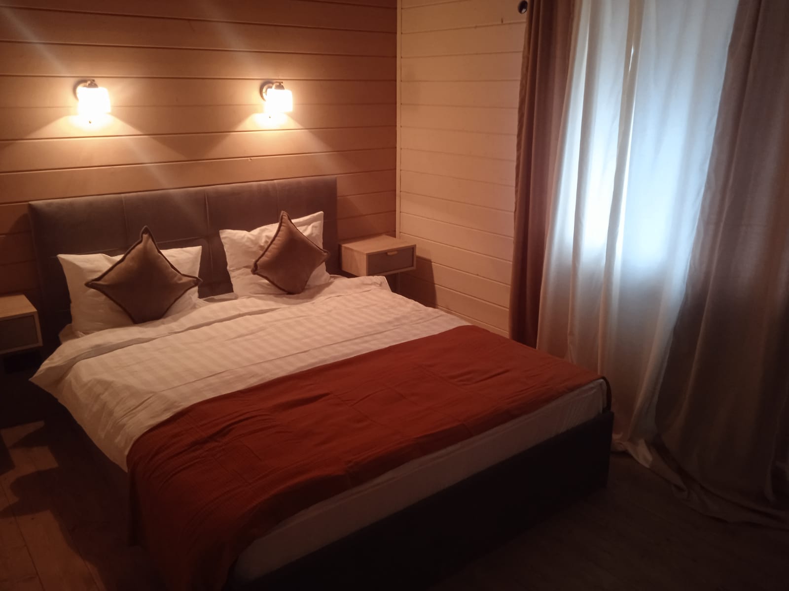 Стандартный номер с кроватью размера "queen-size"