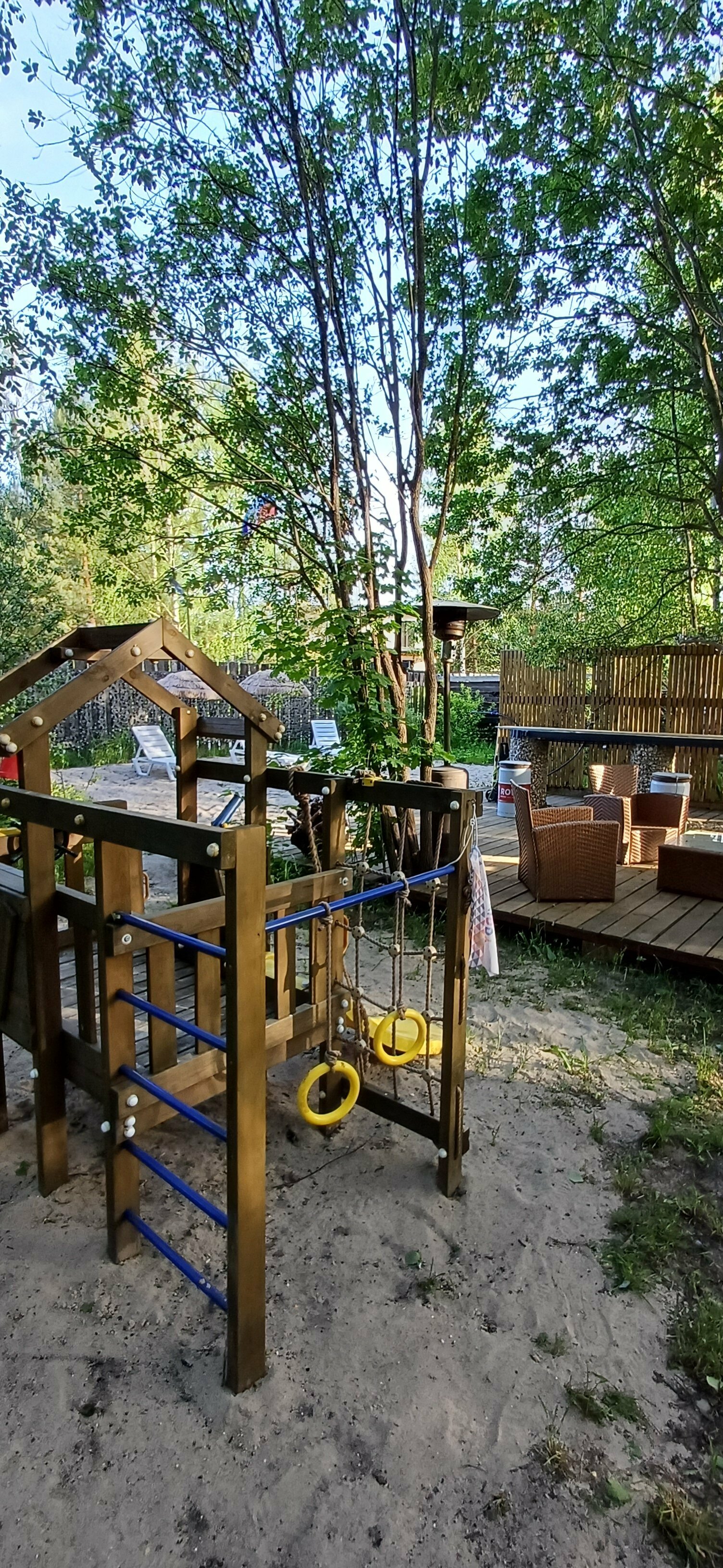 Дом с видом на лес