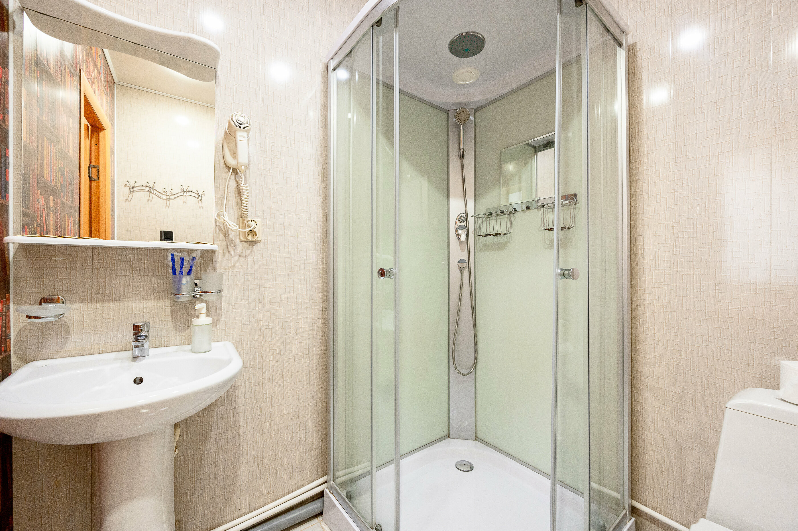 Стандартный трехместный номер