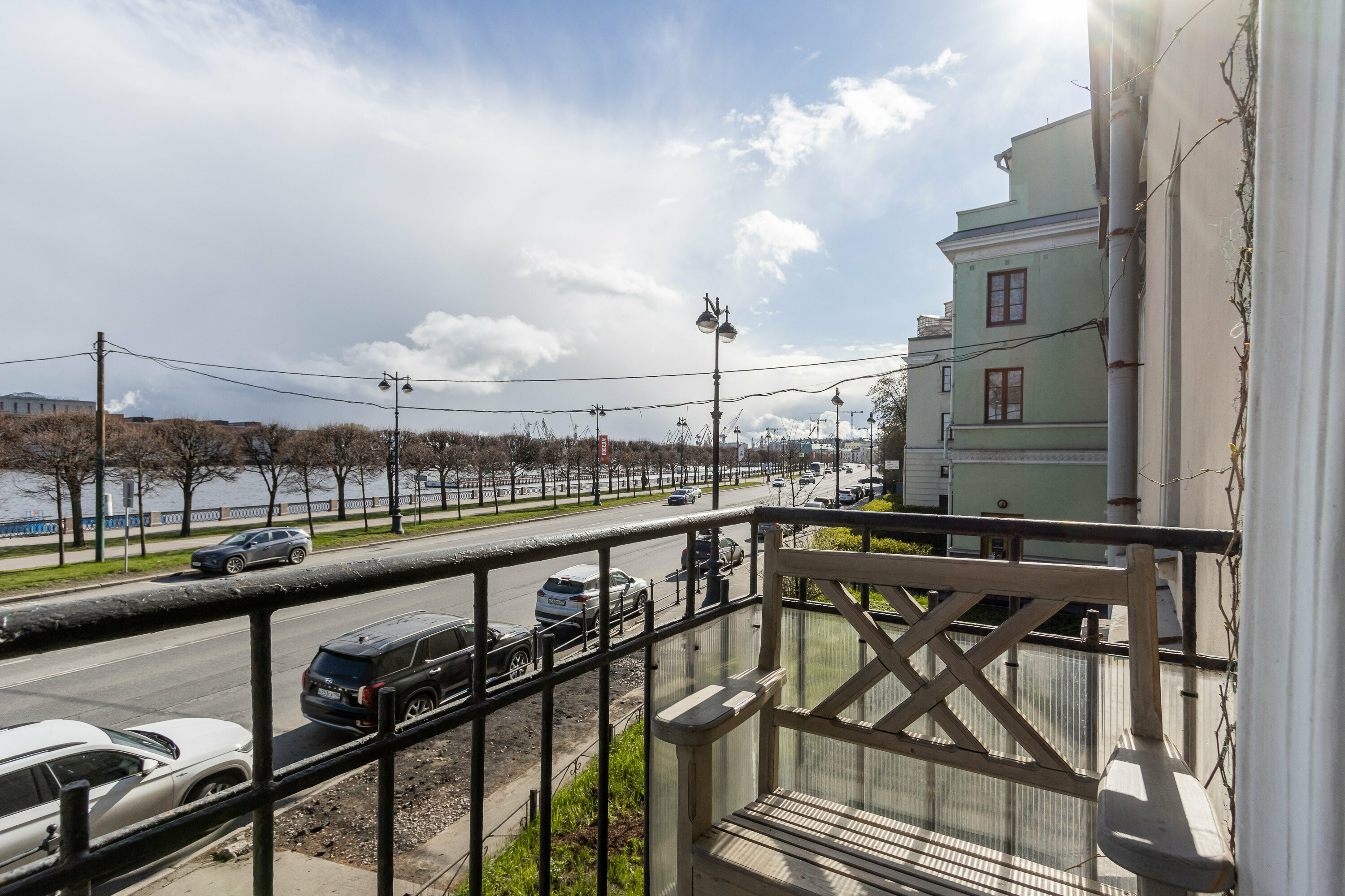 Семейные апартаменты "Дворянское гнездо" (персональный душ вне комнаты)