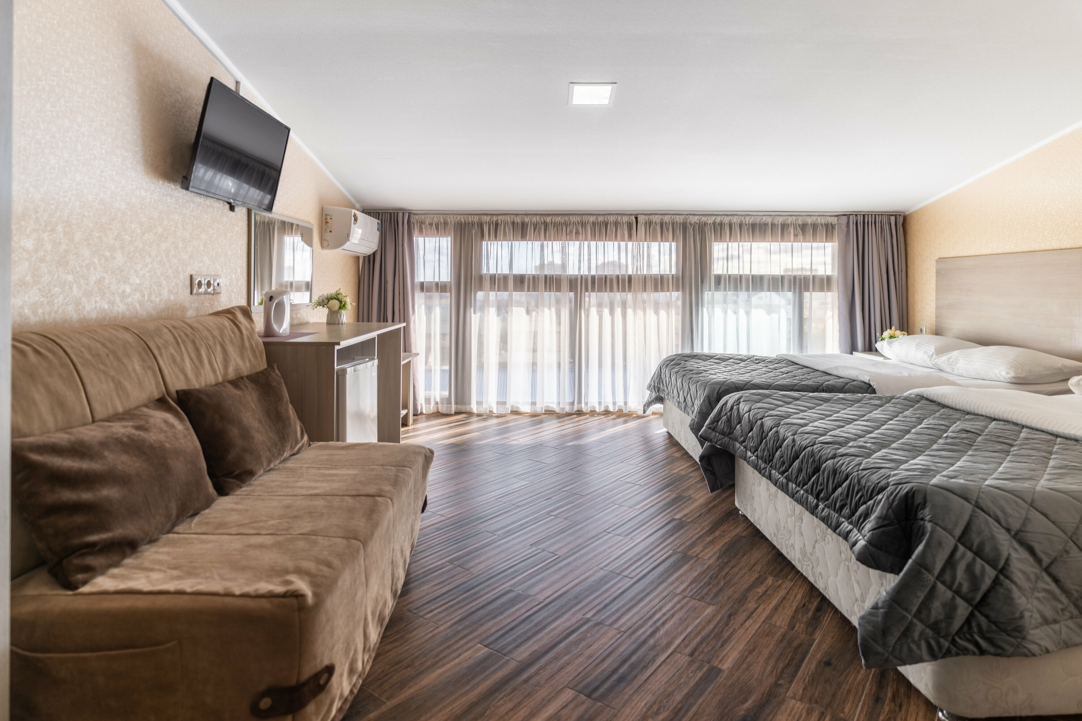 Супериор номер до 6 гостей