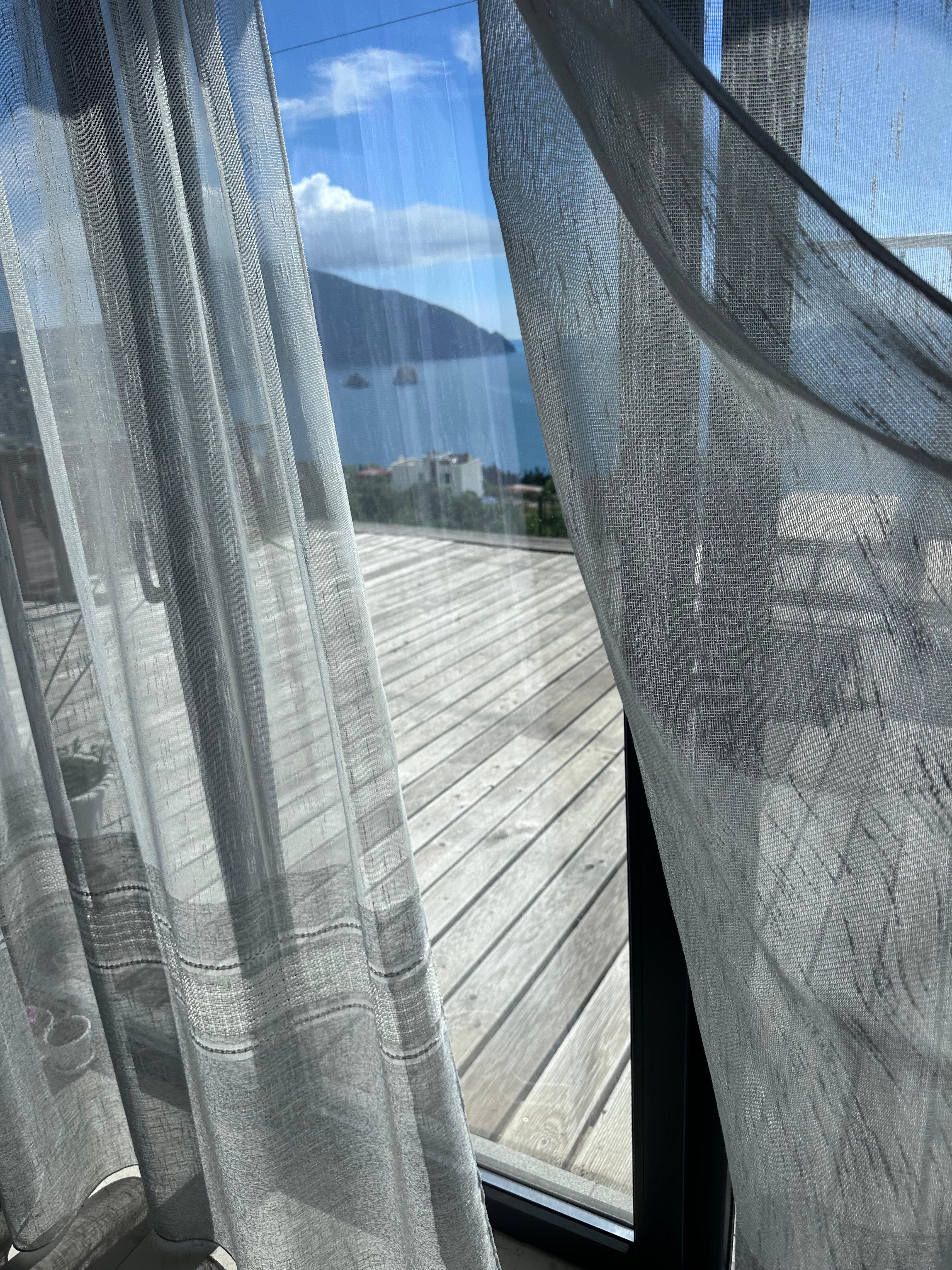 Deluxe with terrace [1]