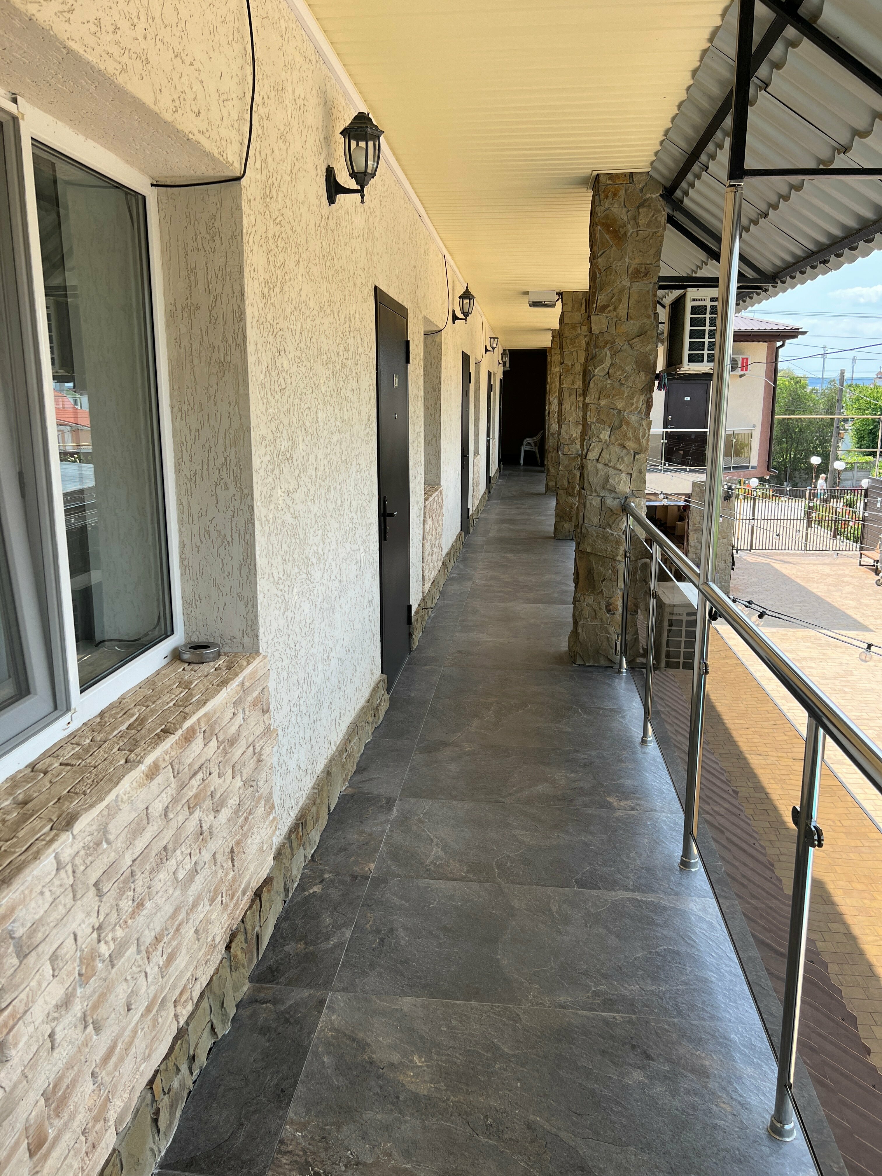 4-местный полулюкс